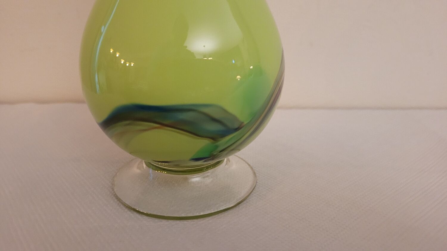 60's vase