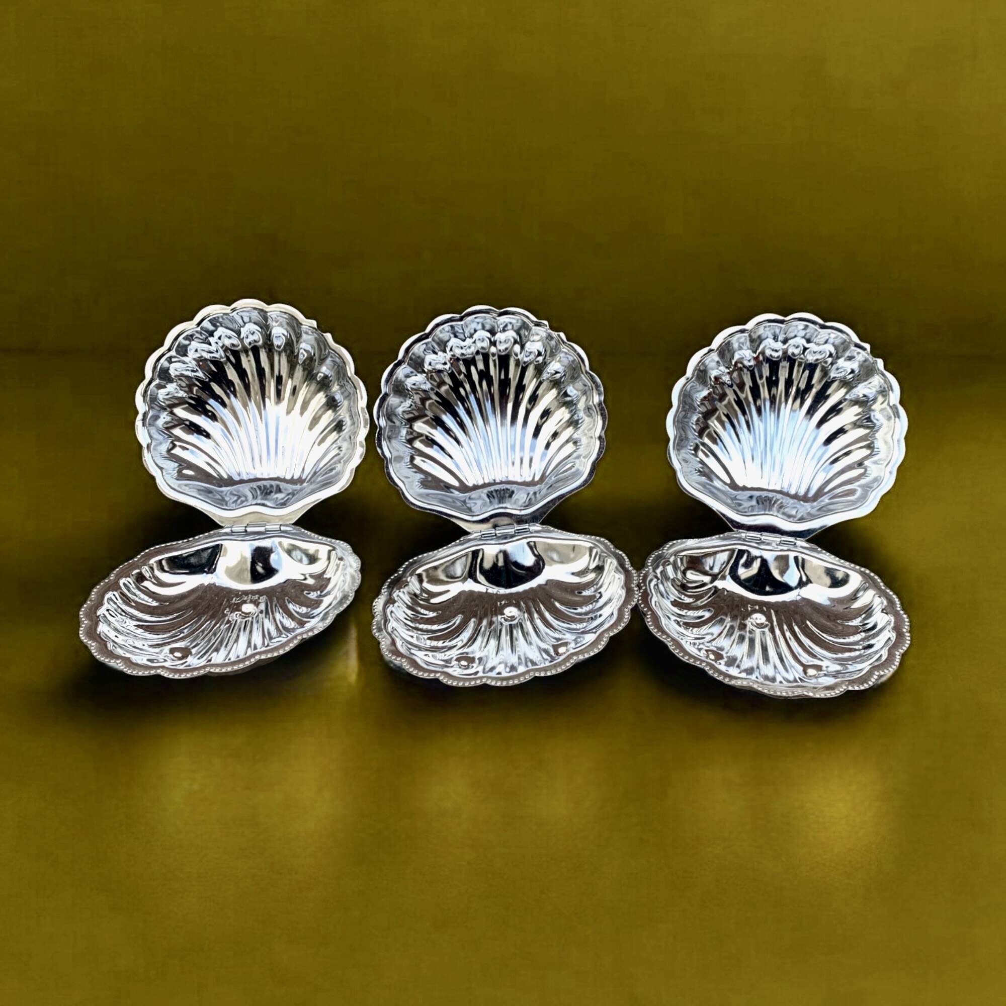 Set of 3 vintage shell butter dishes in stainless steel and cobalt blue glass