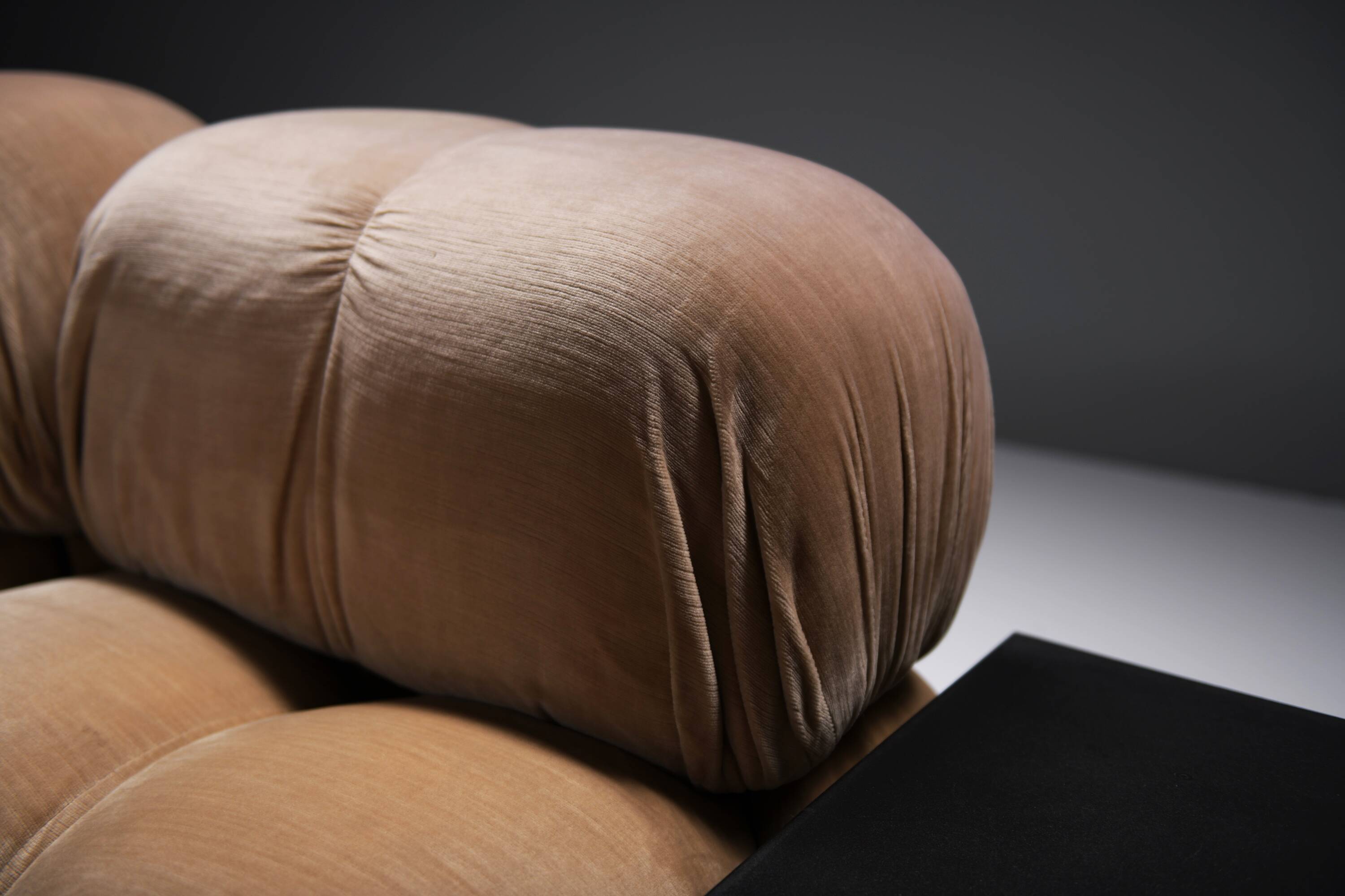 Vintage Camaleonda set & 3 Gli Scacchi tables by Mario Bellini for C & B Italia