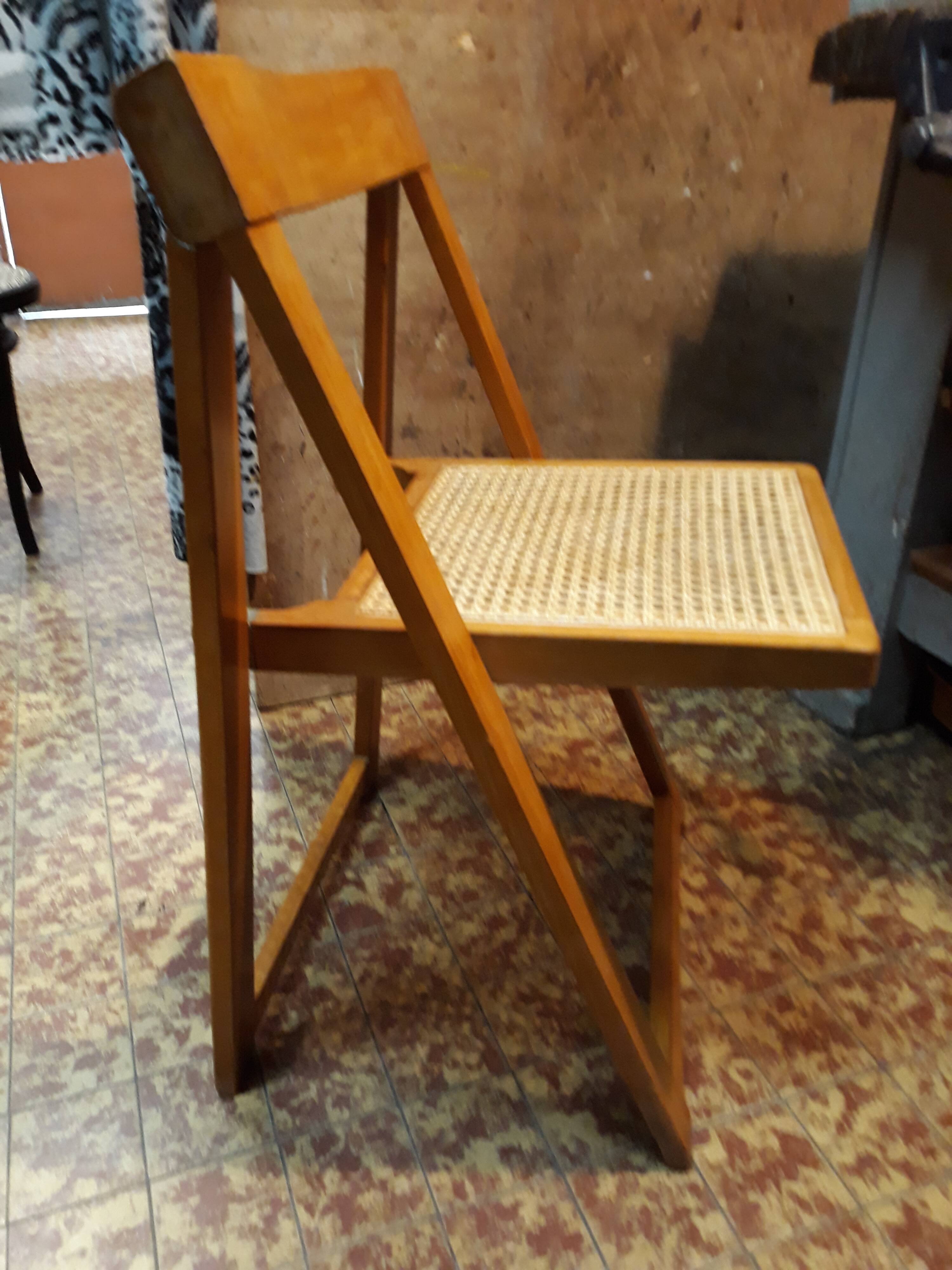Folding chair