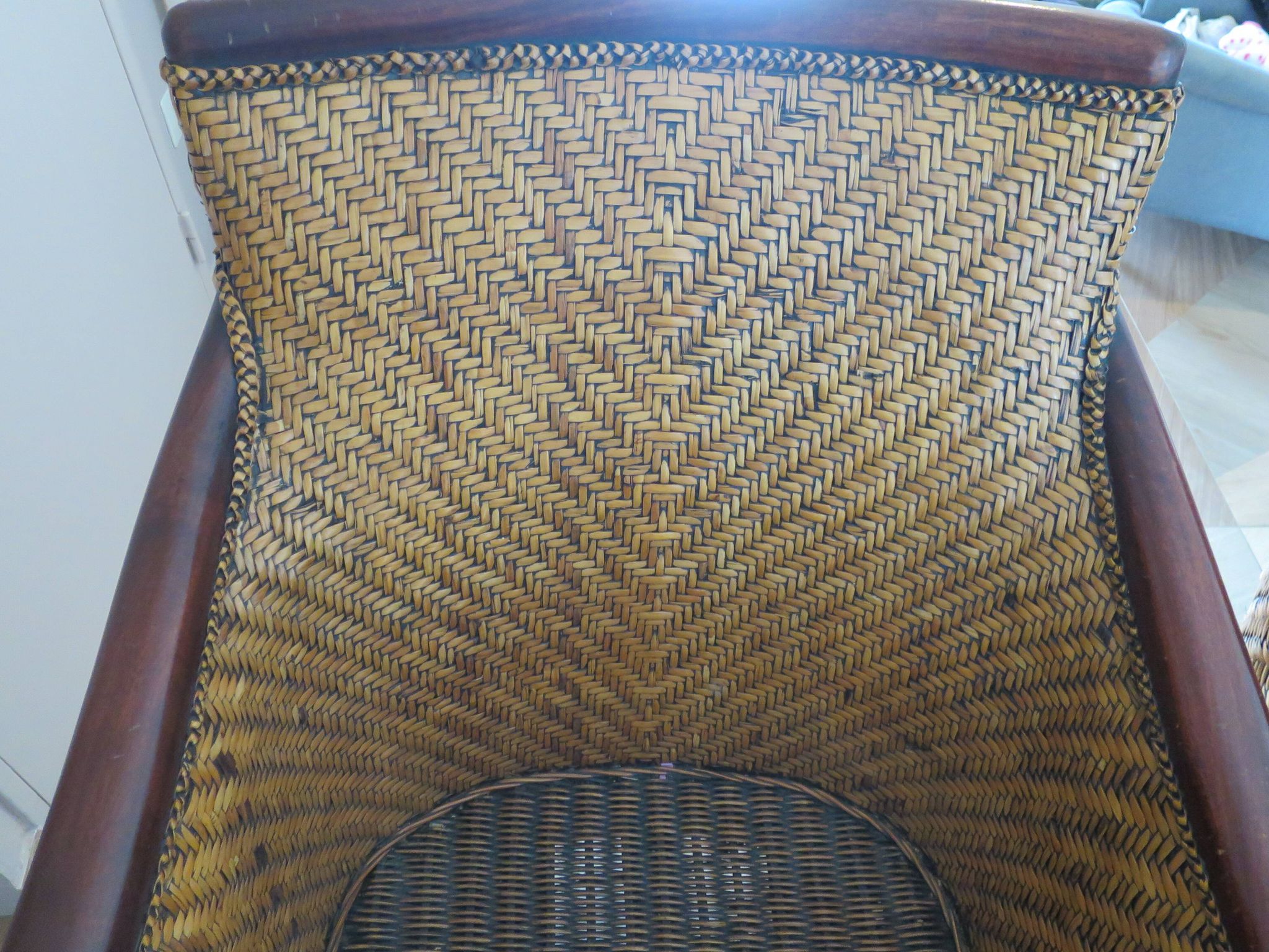 Set of 2 armchairs in woven rattan and exotic wood, 1980s