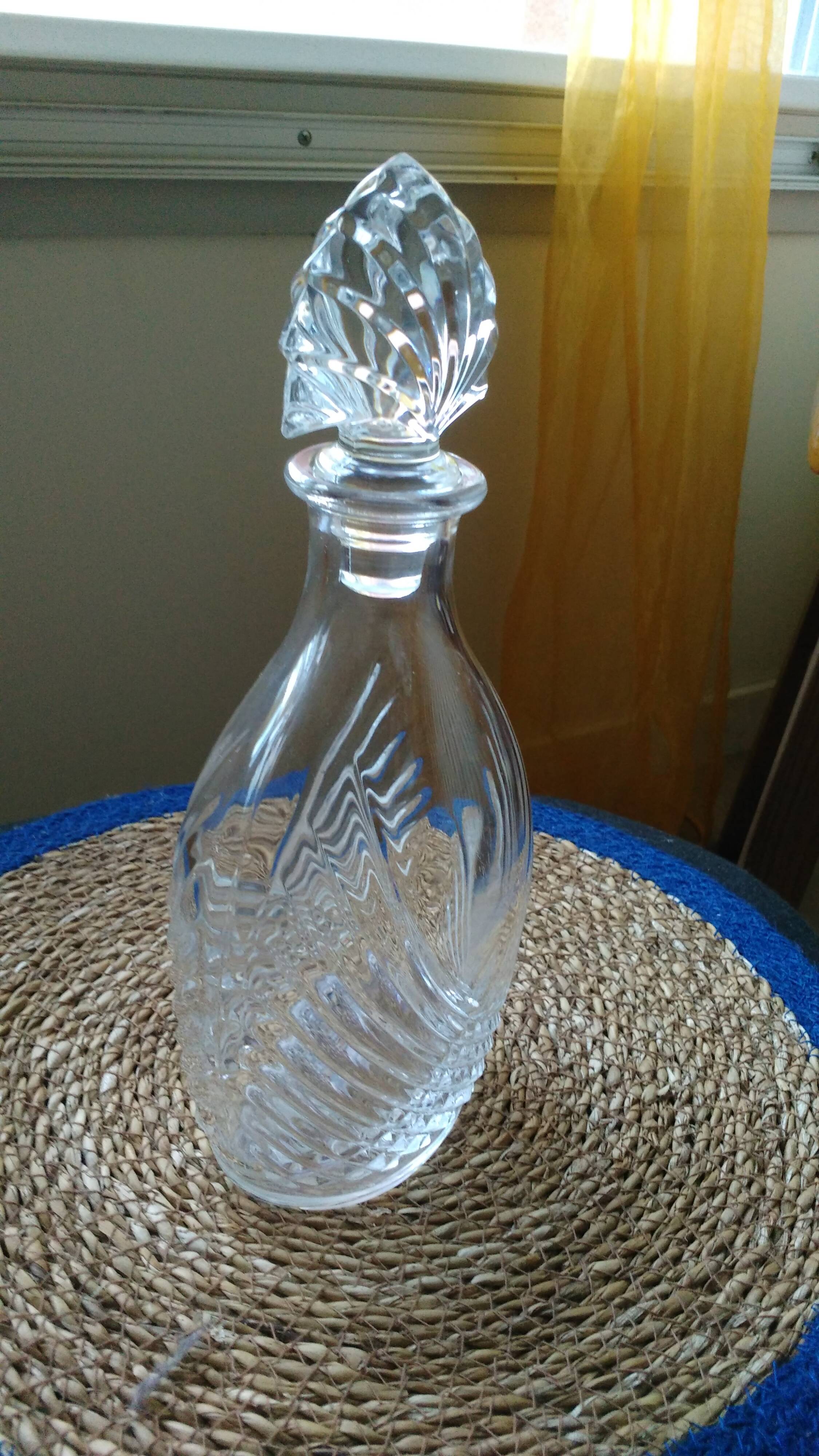 Vintage crystal whisky decanter from the 50s/60s