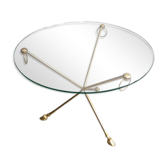 Round coffee table of neoclassical style in brass