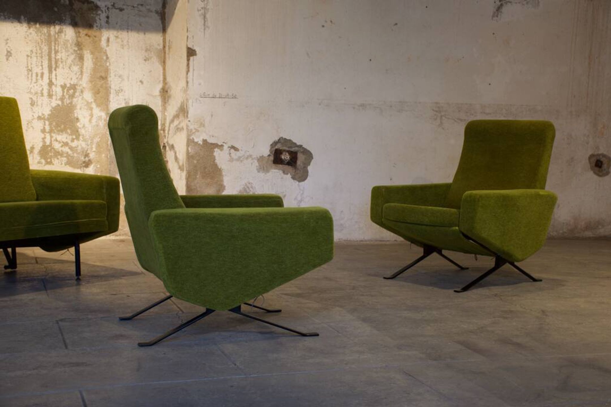 Set de salon canapé - 2 fauteuils design 1960 par Paul Geoffroy Troika Airborne