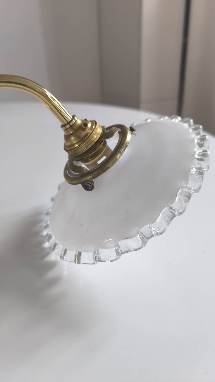 Wall lamp in gilded brass and mini opaline 1930