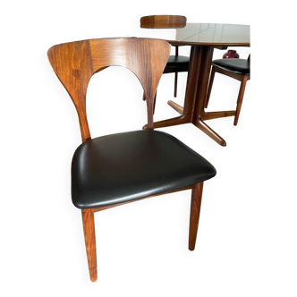 Set of 4 Rio Rosewood chairs