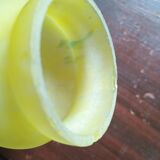 Blue-yellow marbled glass tulip in colochinte - signed