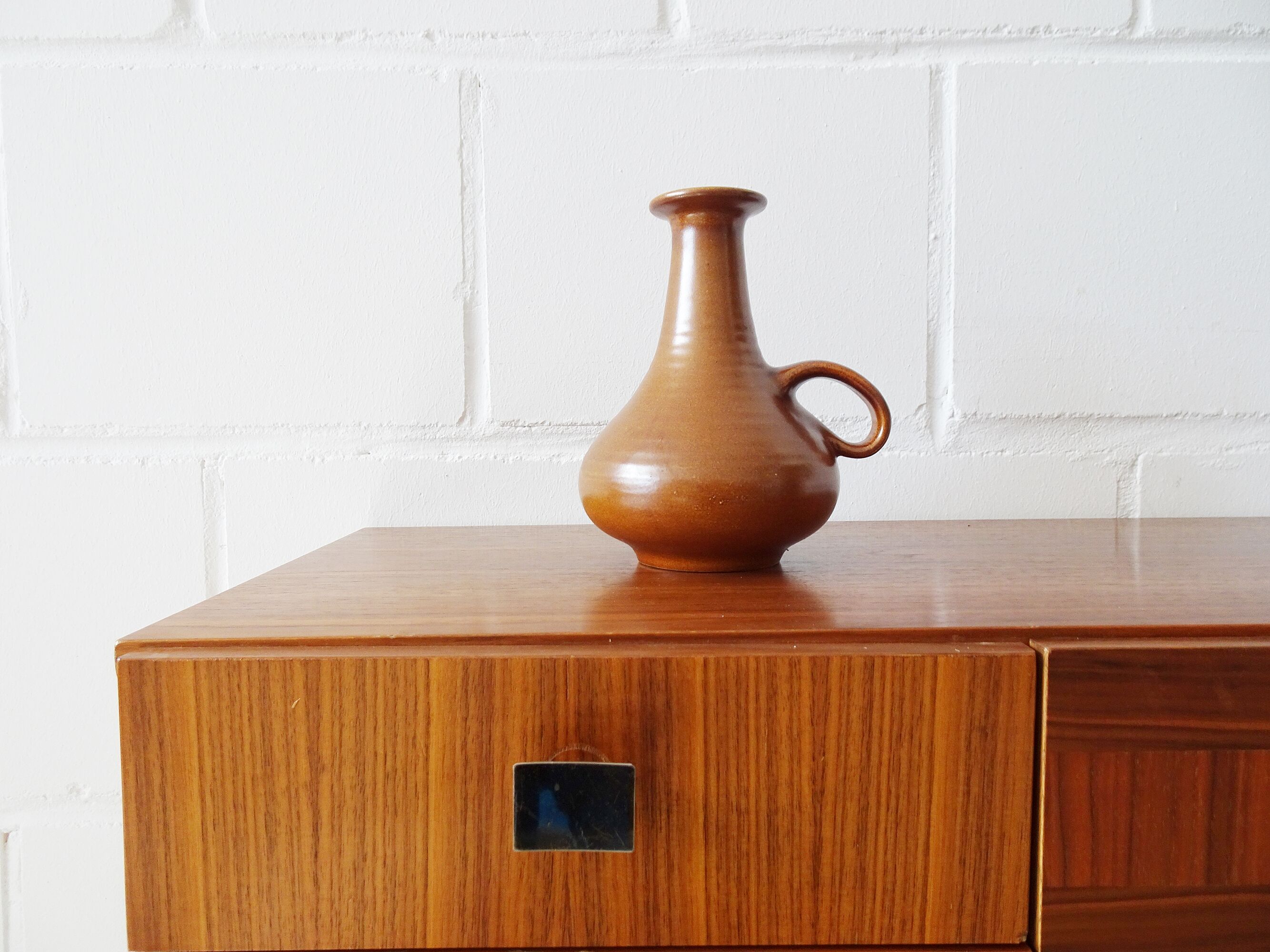 Brown vase by Manfred Buchholz