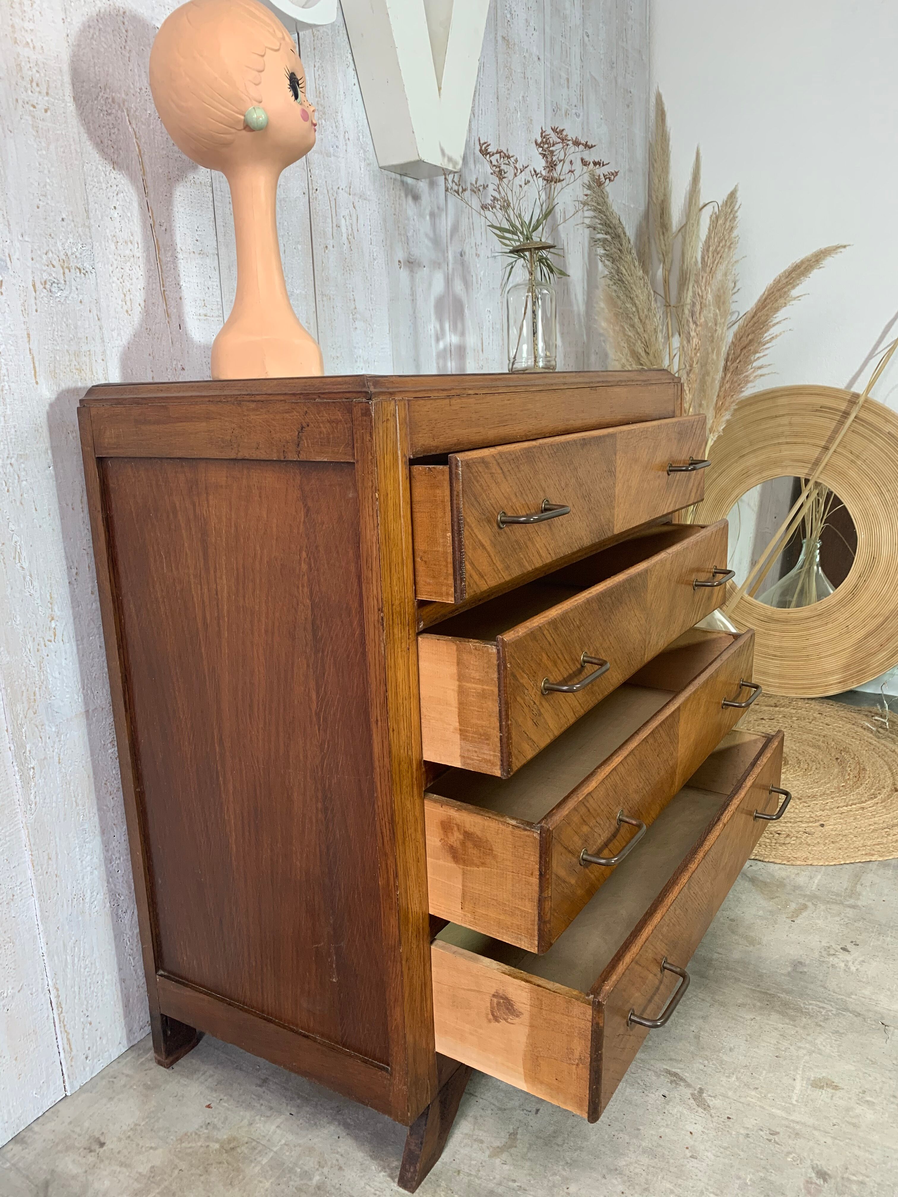 Commode vintage