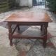 Table bas avec 2 petit tabouret