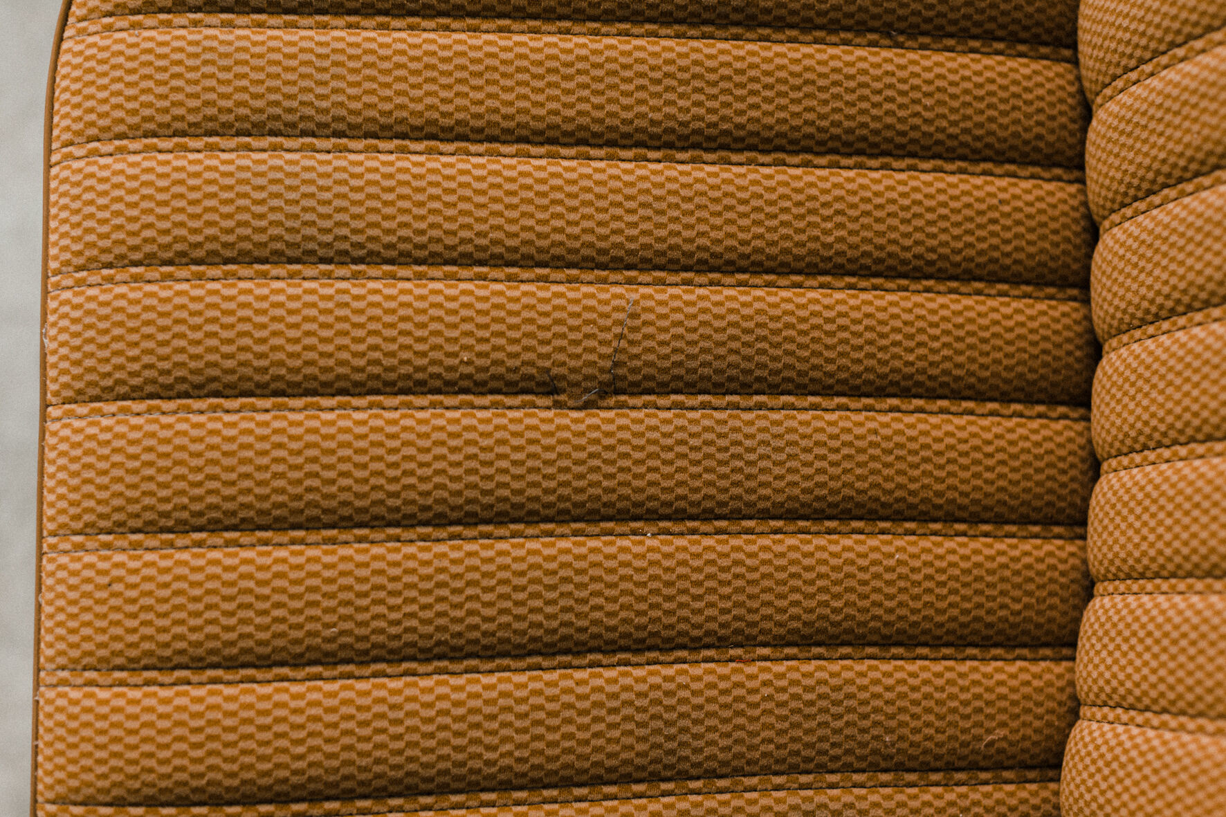 Old brown bench "Tabre"