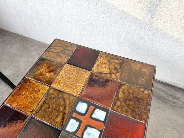 Duo de tables basses en céramique émaillée