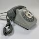 Téléphone de bureau vintage de marque Ericsson années 1960