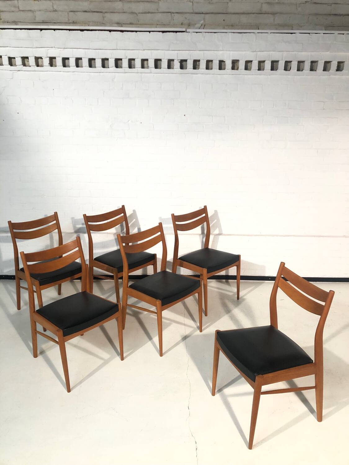 6 chaises vintage des années 60