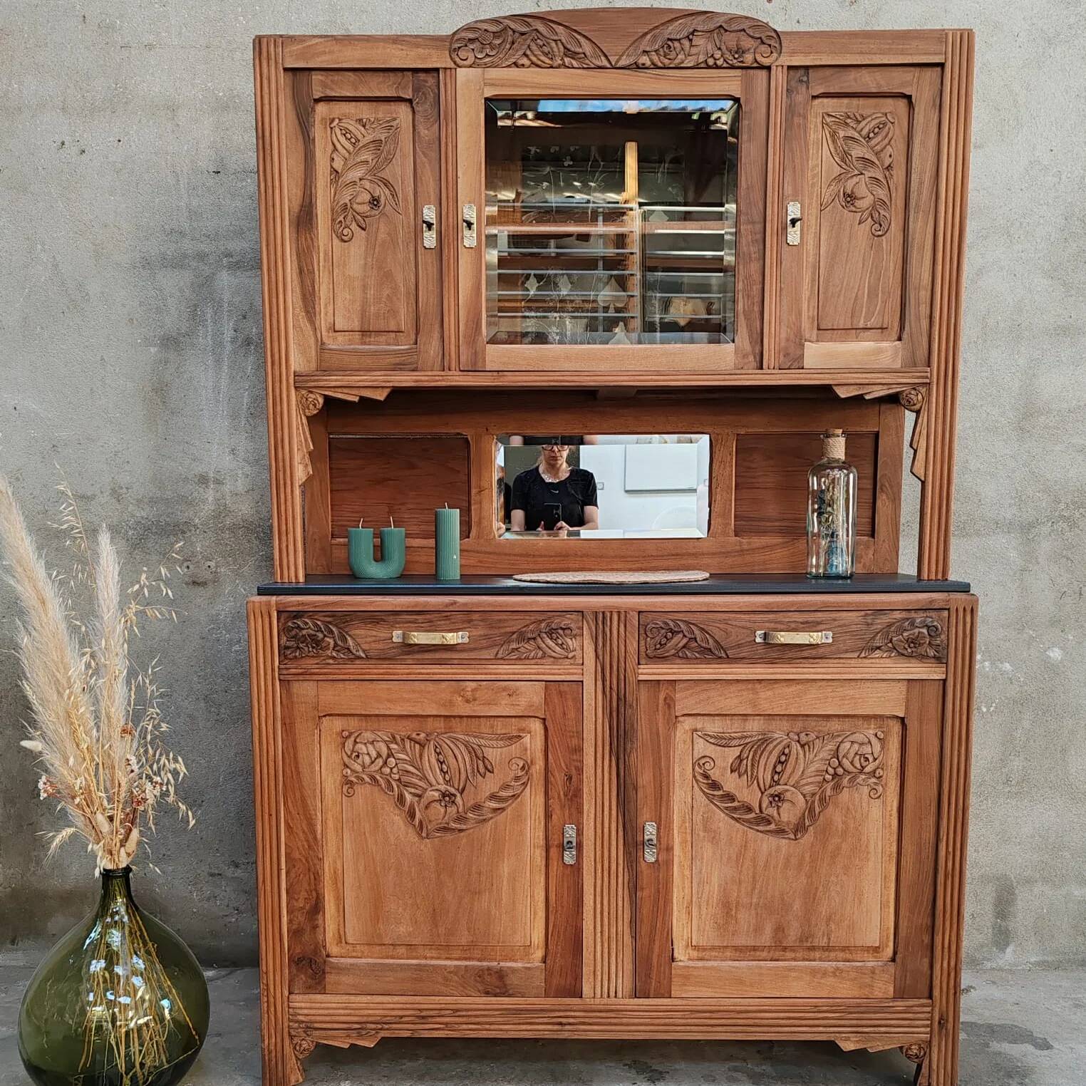 Art Deco two-body buffet