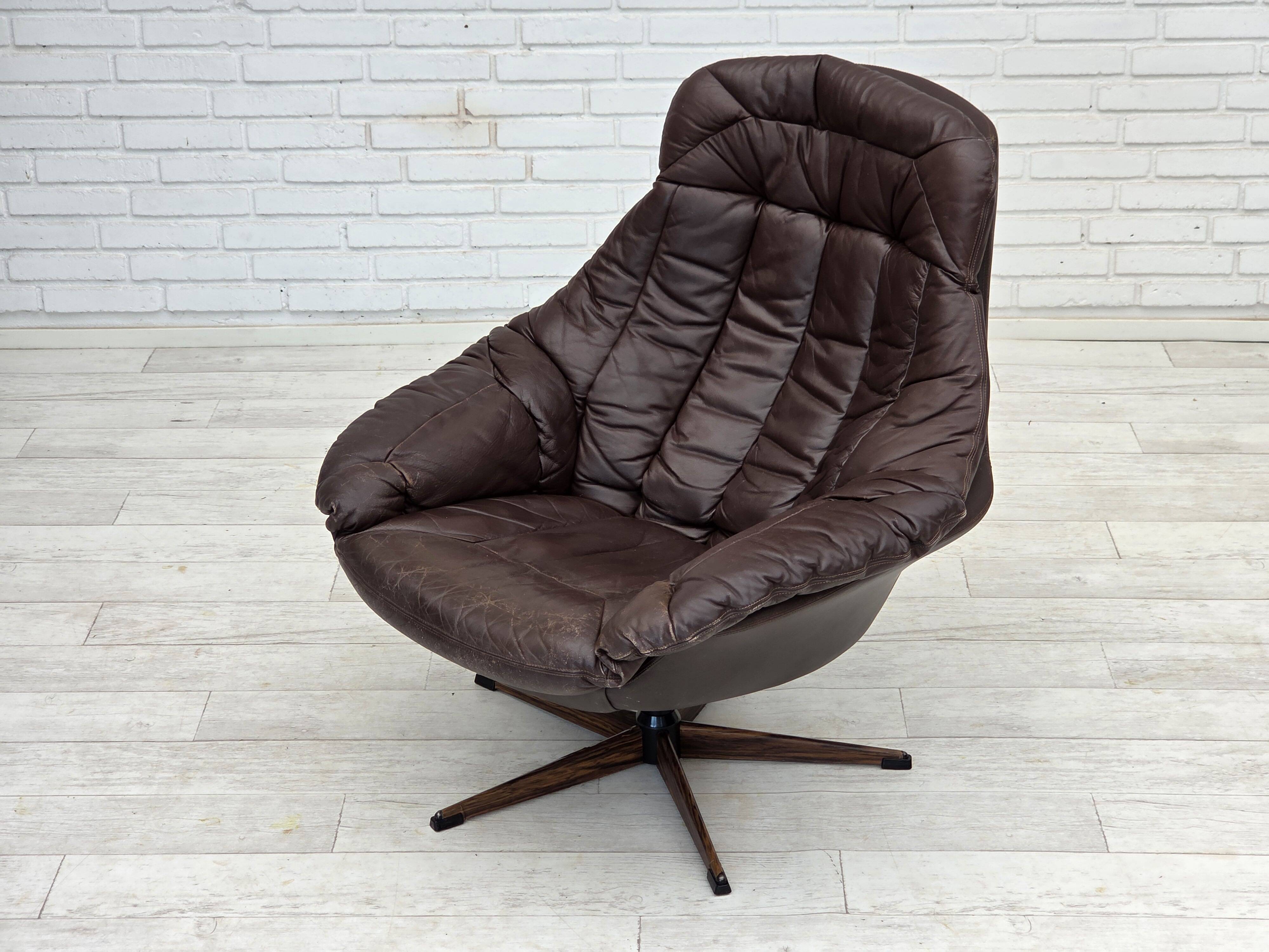 1970s, Danish design by H.W.Klein, swivel chair, for Bramin Møbler.