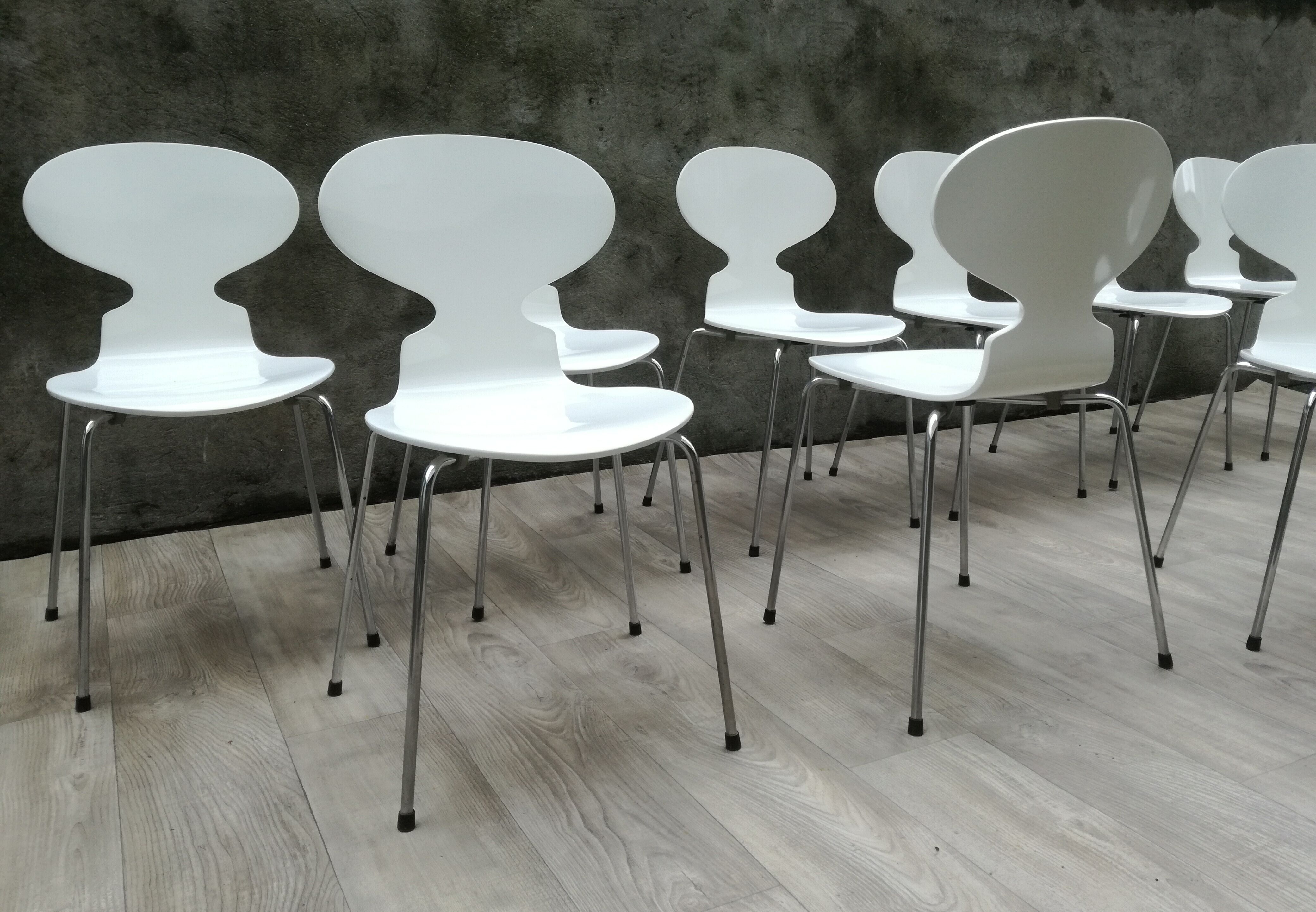 Series of 10 ant chairs by Arne Jacobsen, 1979