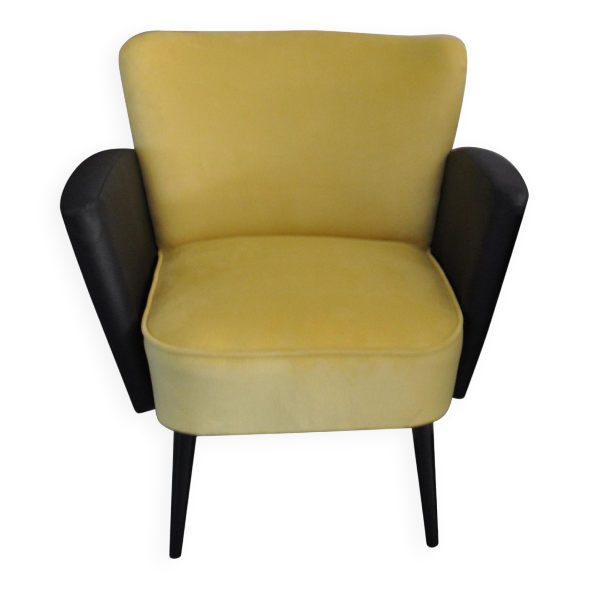 Pair of vintage 1950s cocktail chairs in yellow velvet and black faux leather, wooden frame.