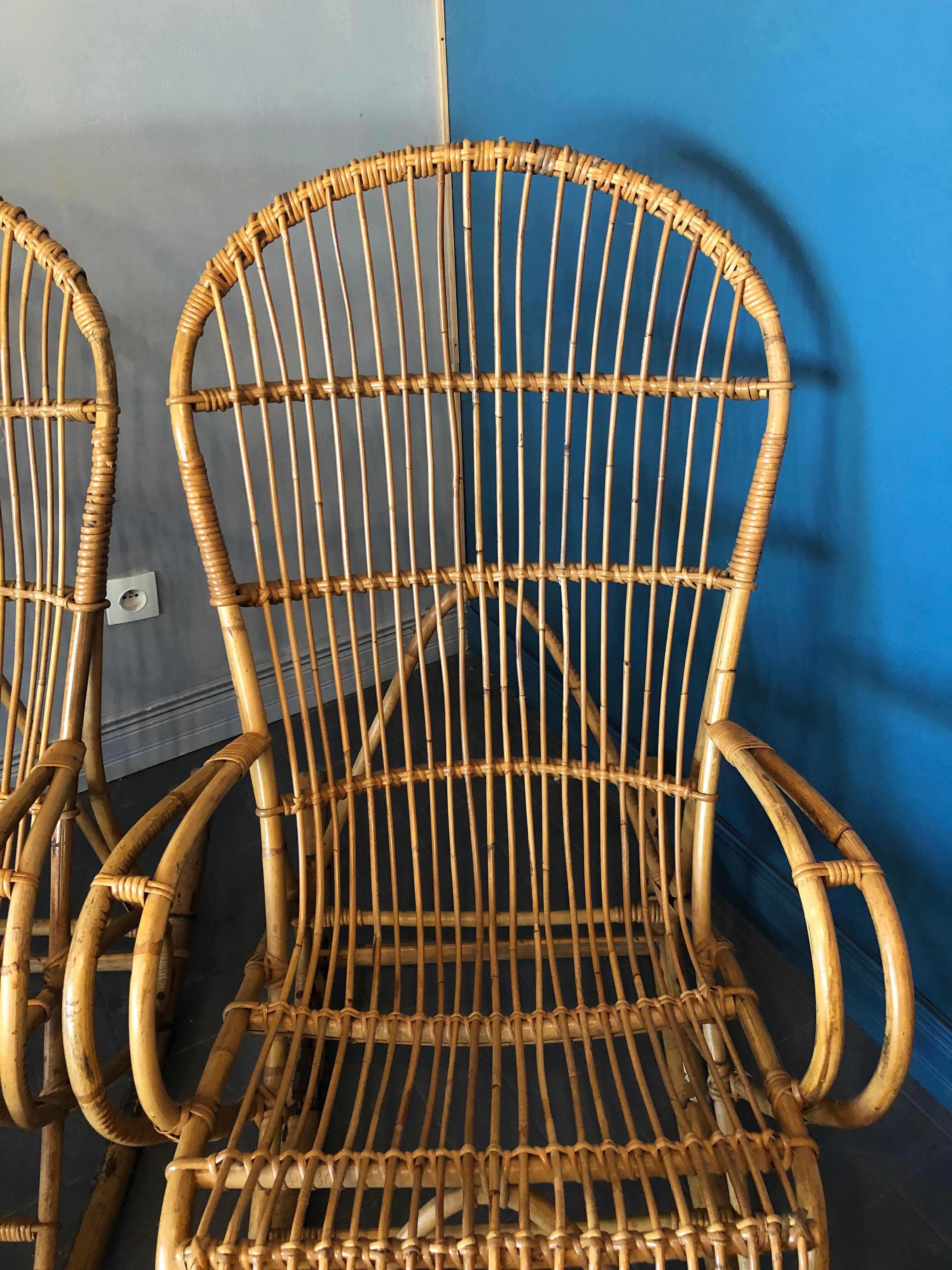 2 rattan rocking chairs