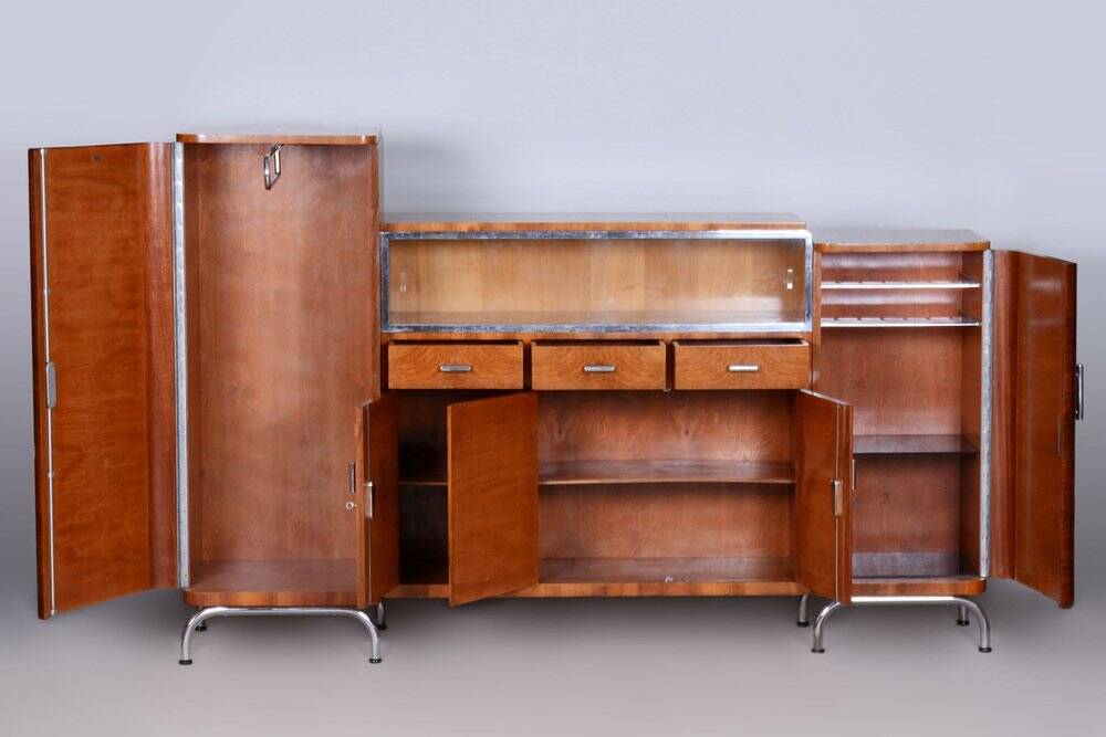 Bauhaus Czechia Sideboard in Walnut and Chrome-Plated Steel by Robert Slezak, 1930s