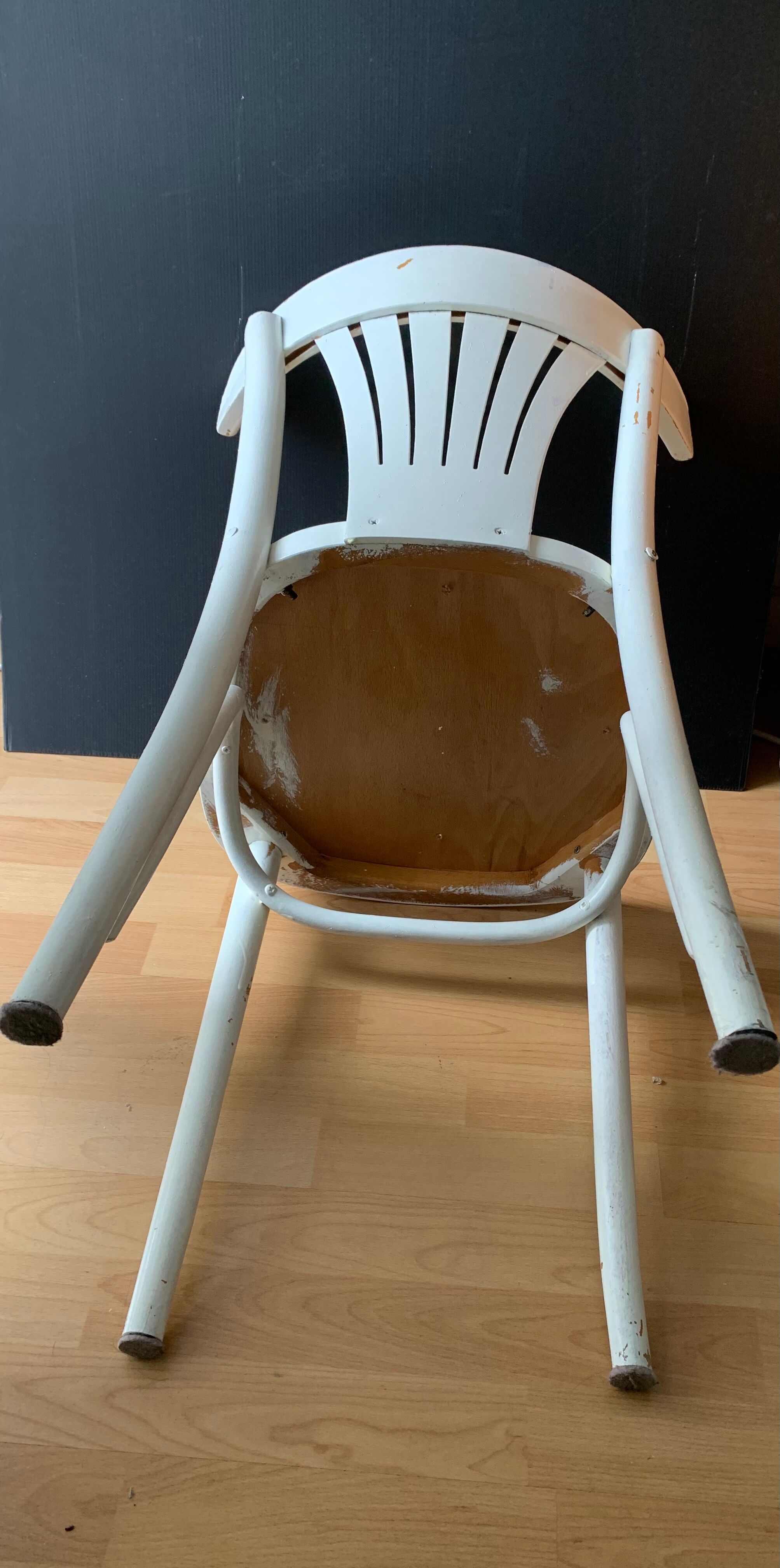 Vintage white lacquered bistro chair