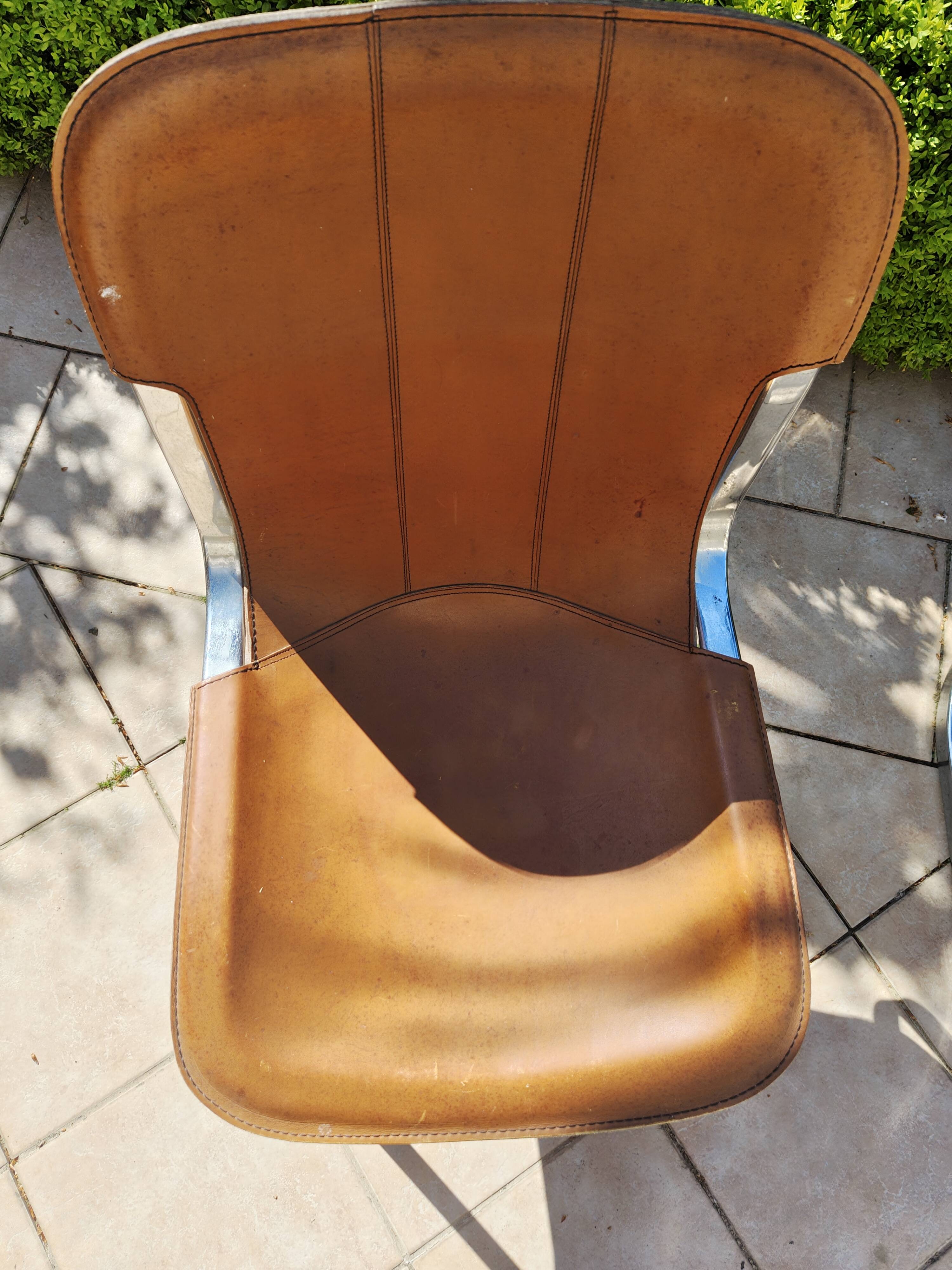 Lot de chaises cuir Ligne Roset Année 1976