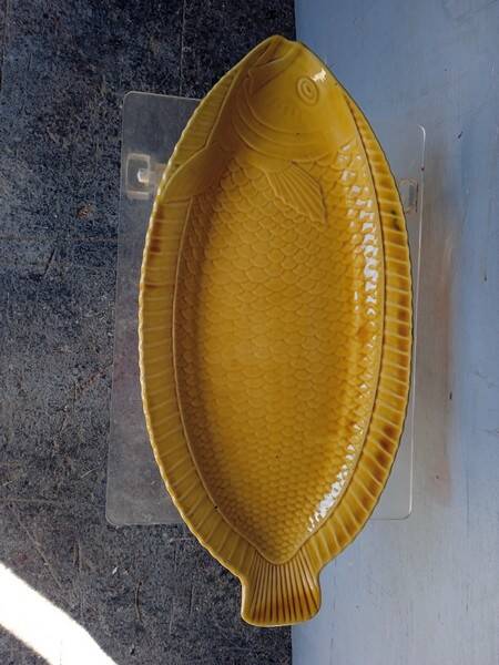 Sarreguemines fish dish vintage ep 1960