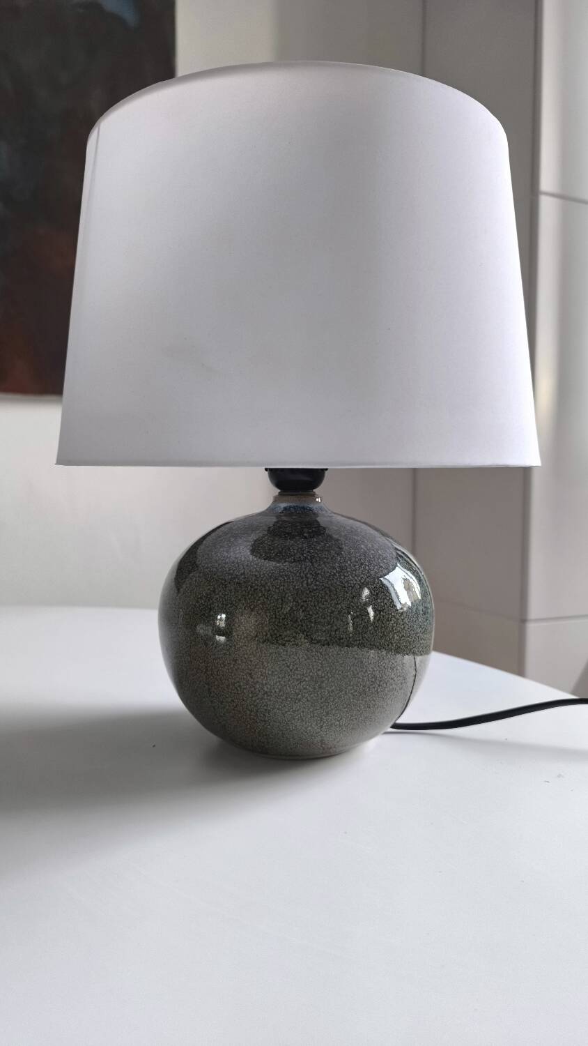 Table lamp in glazed stoneware