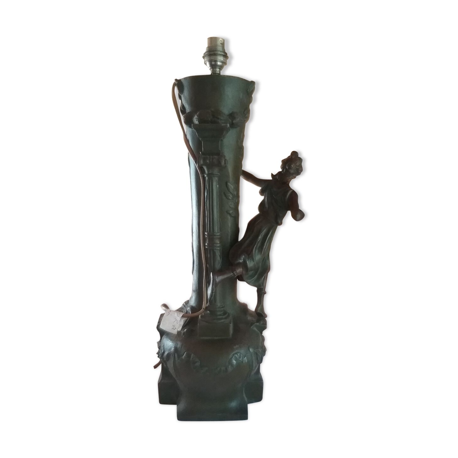 Art deco lamp