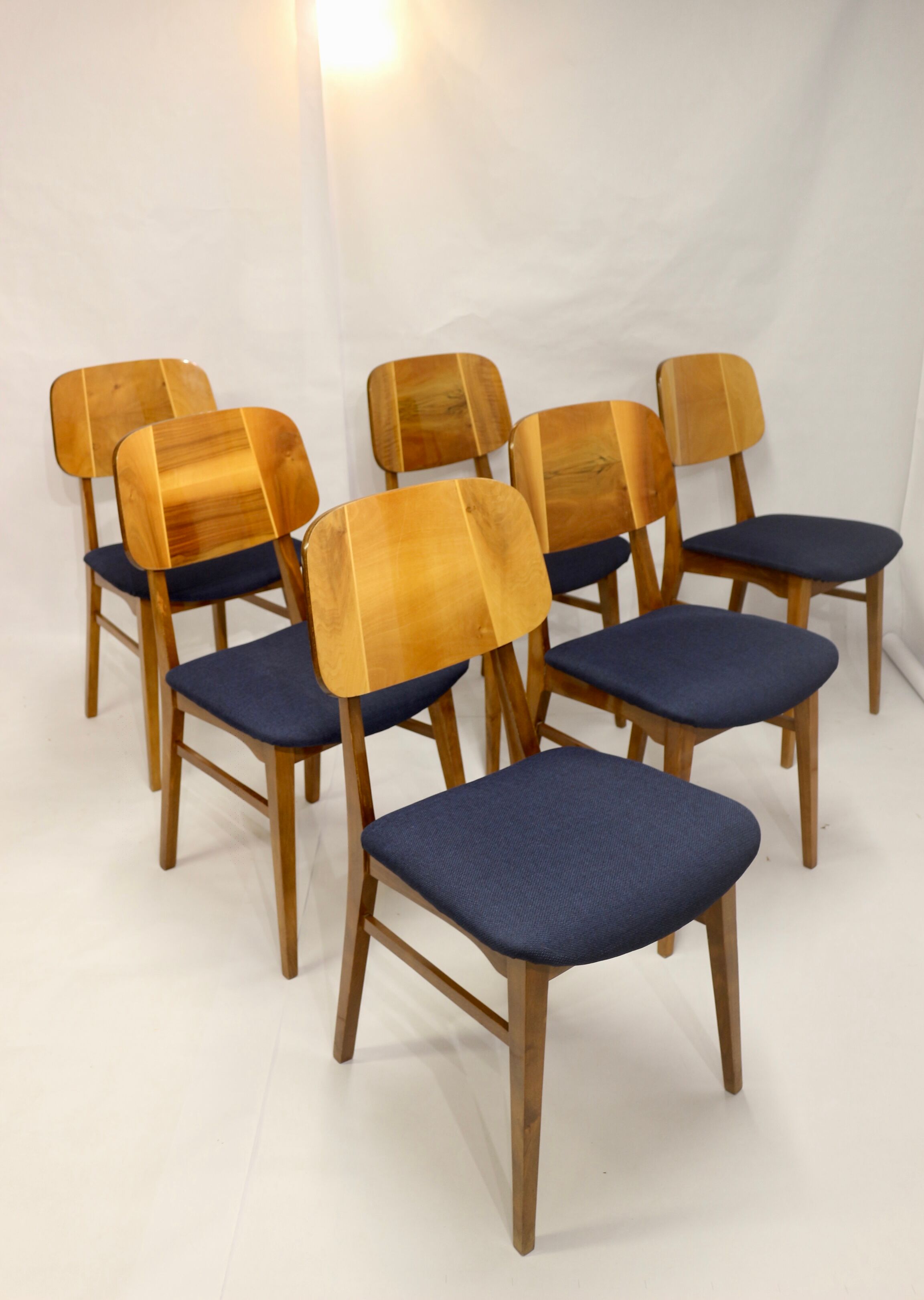 Set of six chairs design year 60,70 traditional slatted wood