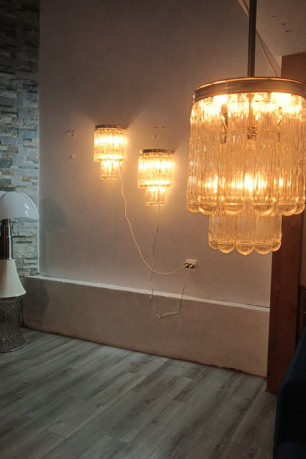 Chandelier and wall lights in Murano glass by Venini 1970s