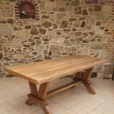 Farm table