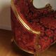 Banquette style Louis XV Rouge & doré, bois d'hêtre sculpté et dentelle