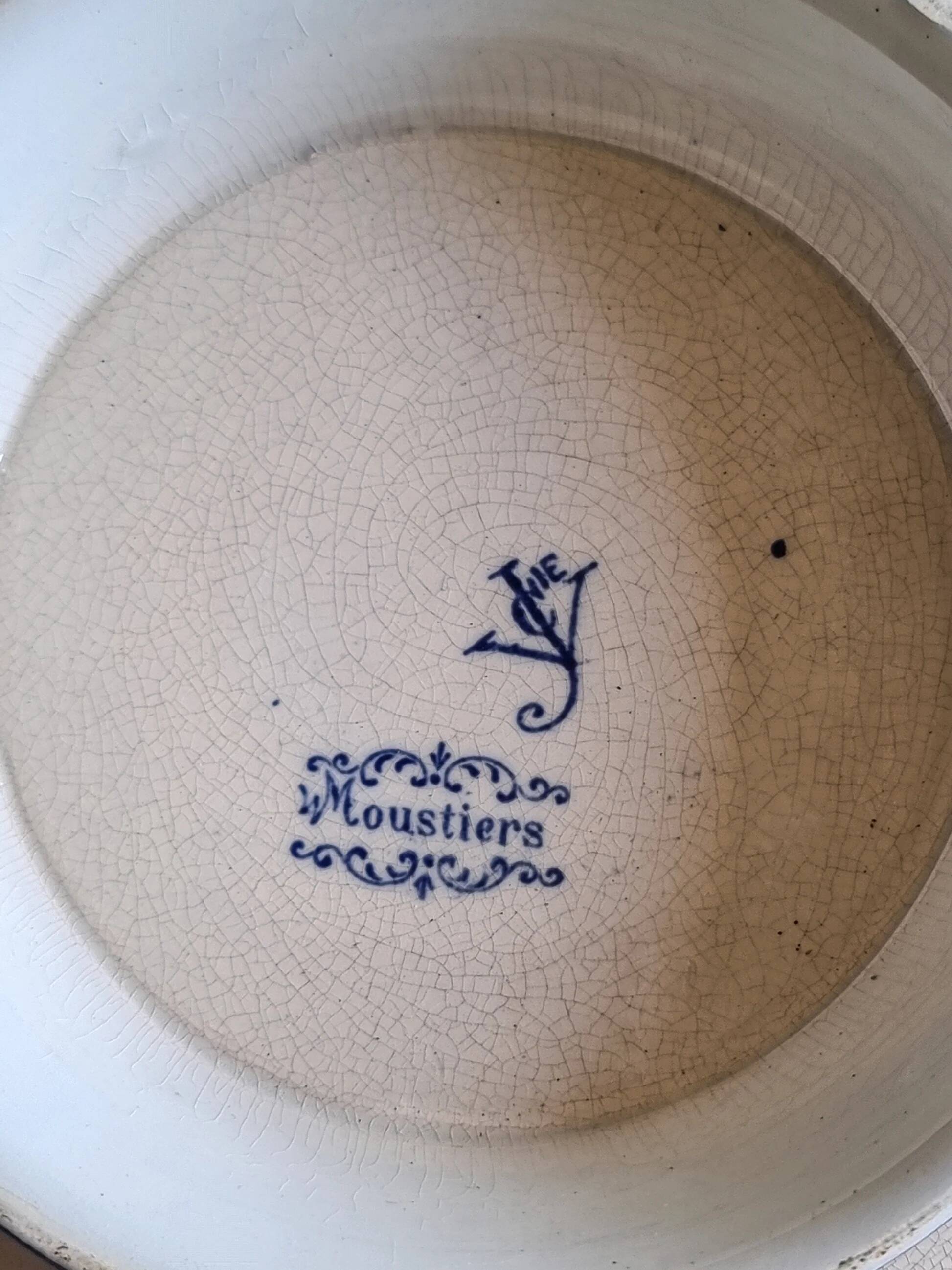 Raised Cake Plate - Jules Vieillard