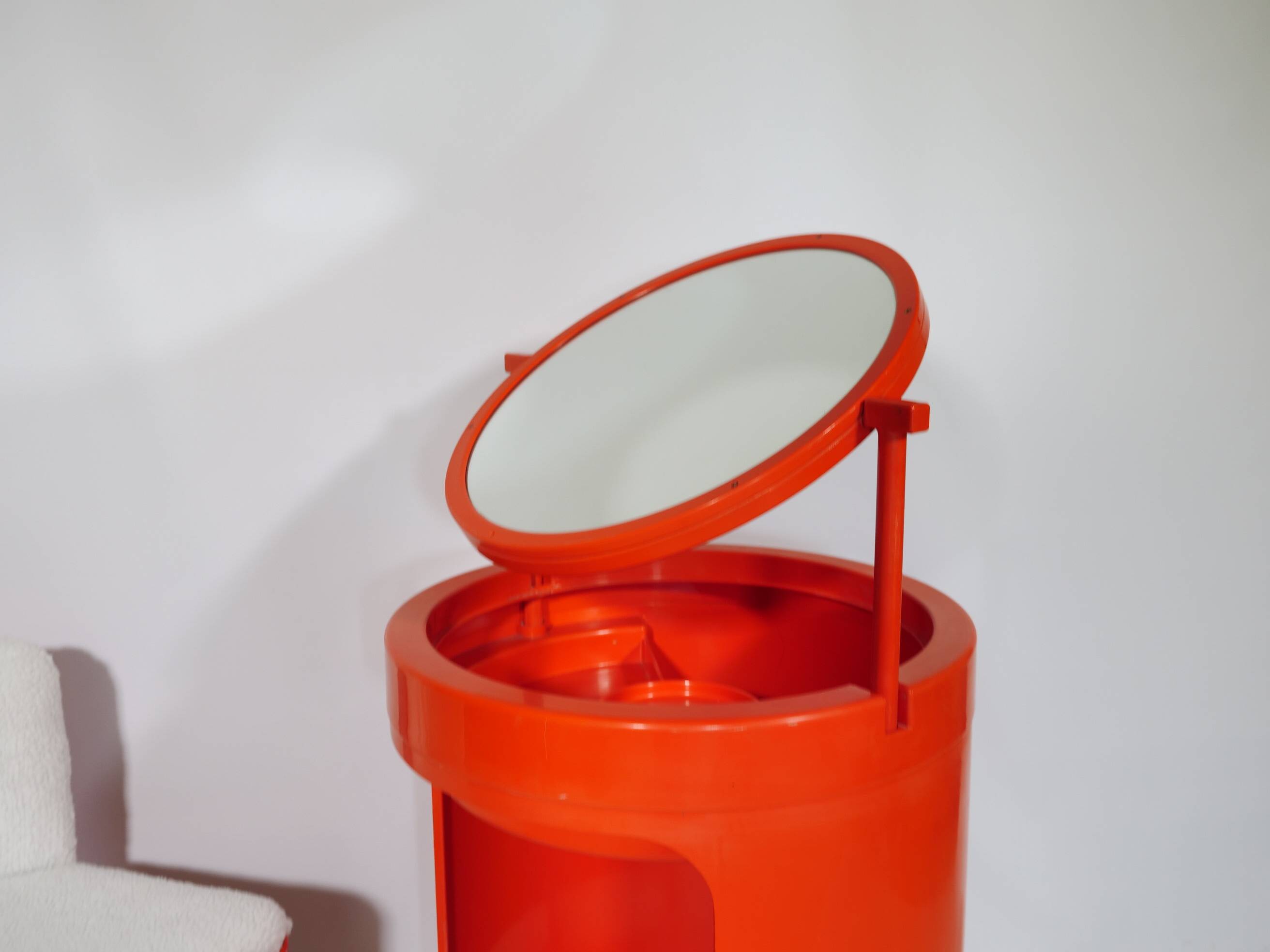 Vanity Table in Plastic by Studio Kastilia for Fanini Fain S.P.A., 1970s