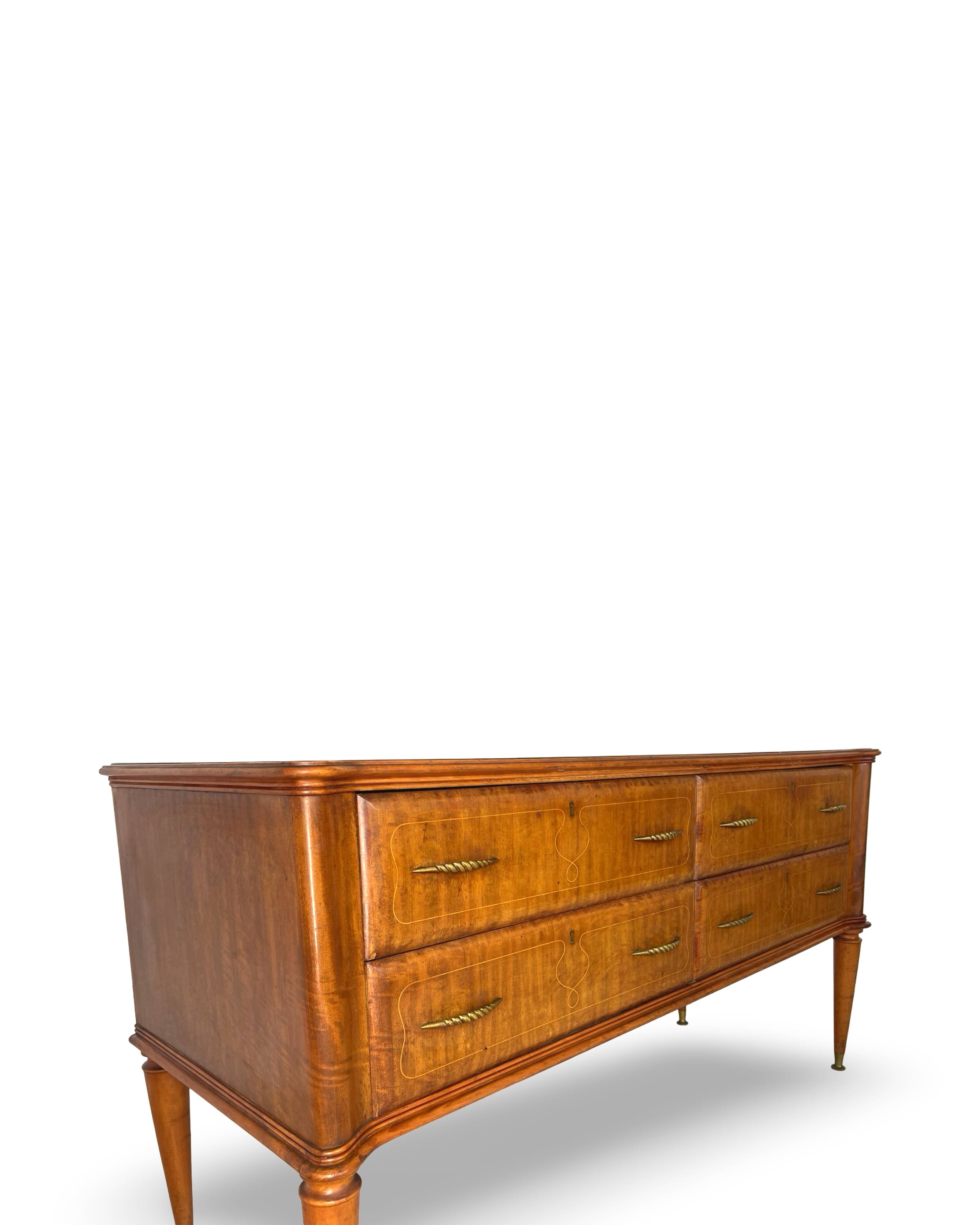 Une commode italienne vintage de style moderne du milieu du siècle