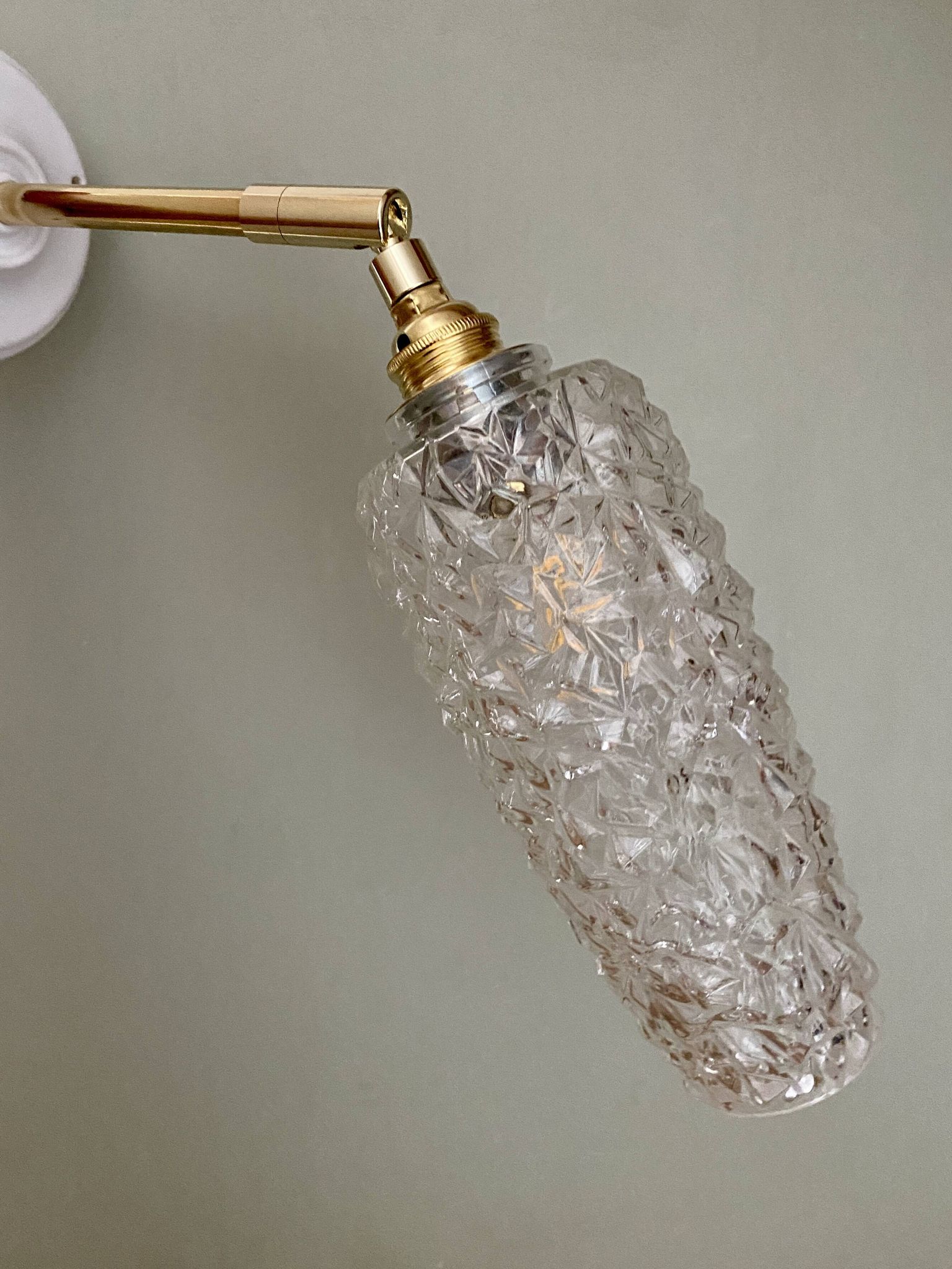 Vintage tulip wall light in diamond-point glass
