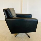 Vintage Danish swivel chair in black leather by Georg Thams