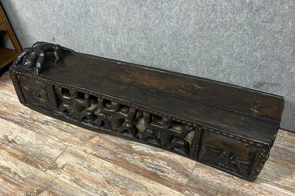 Bamileke bed from Cameroon, hand carved from a single piece of wood