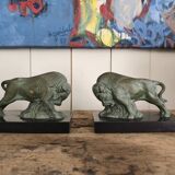 Animal bookends