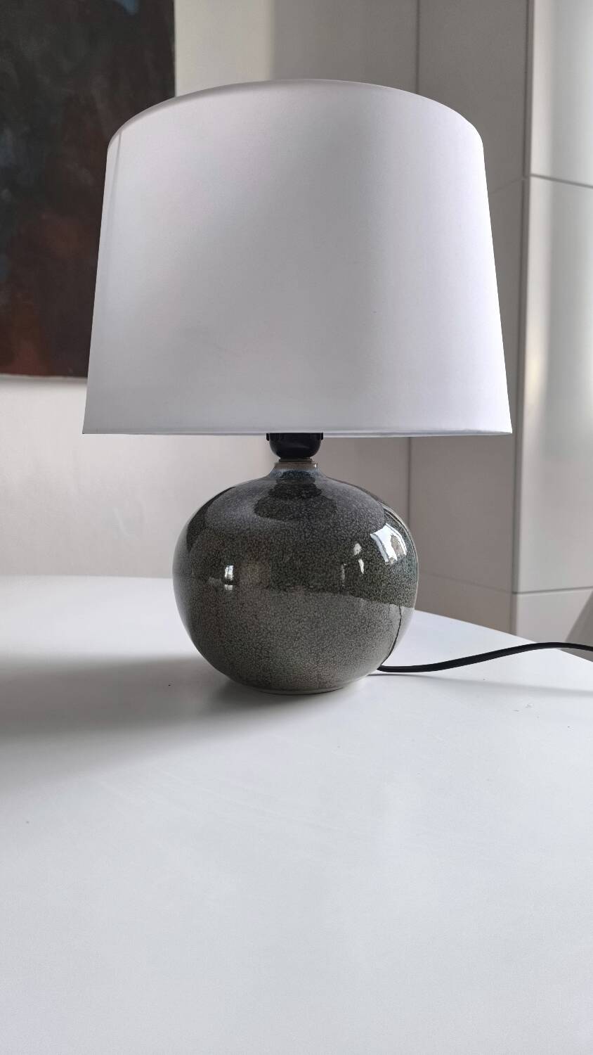 Table lamp in glazed stoneware