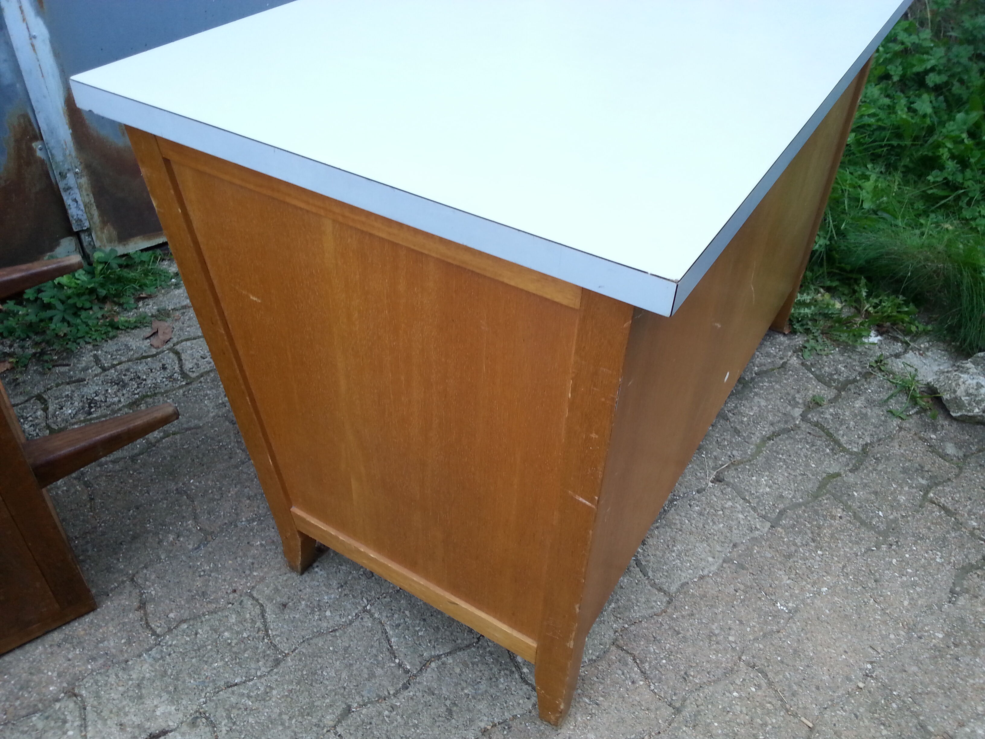 Bureau vintage 50 pieds compas