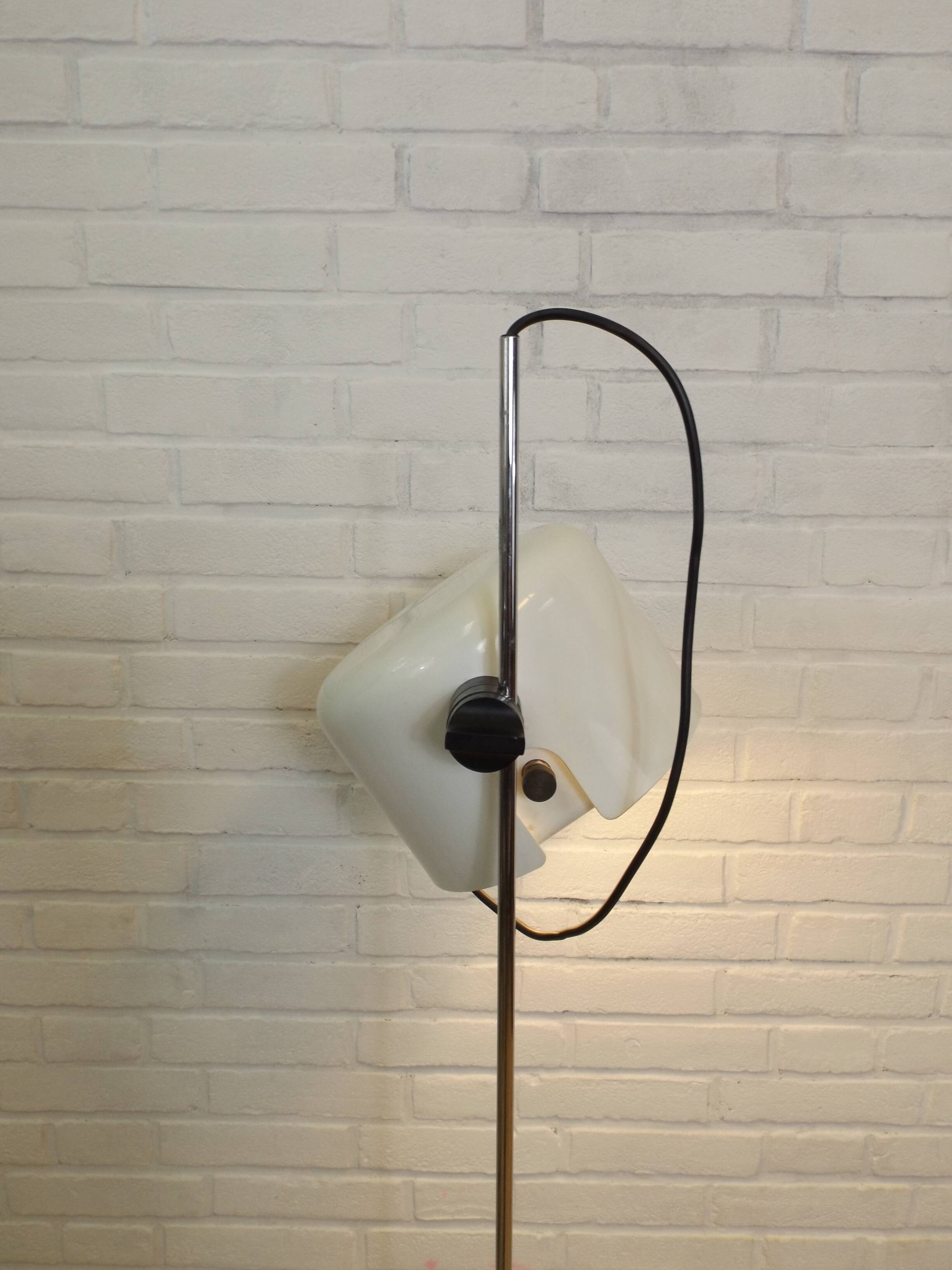 "Cup" Joe Colombo Oluce Floor Lamp
