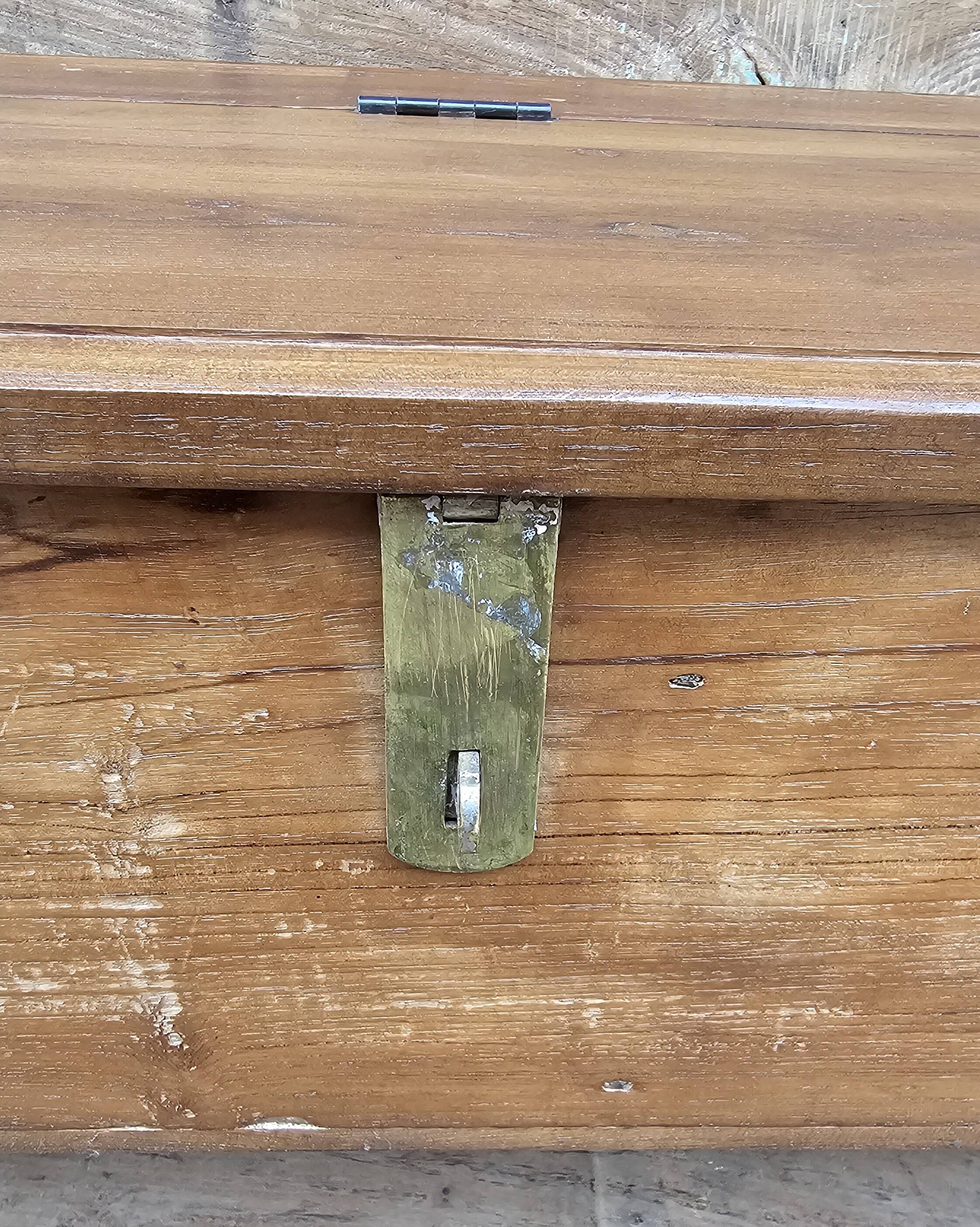 Old bench - Burmese teak chest