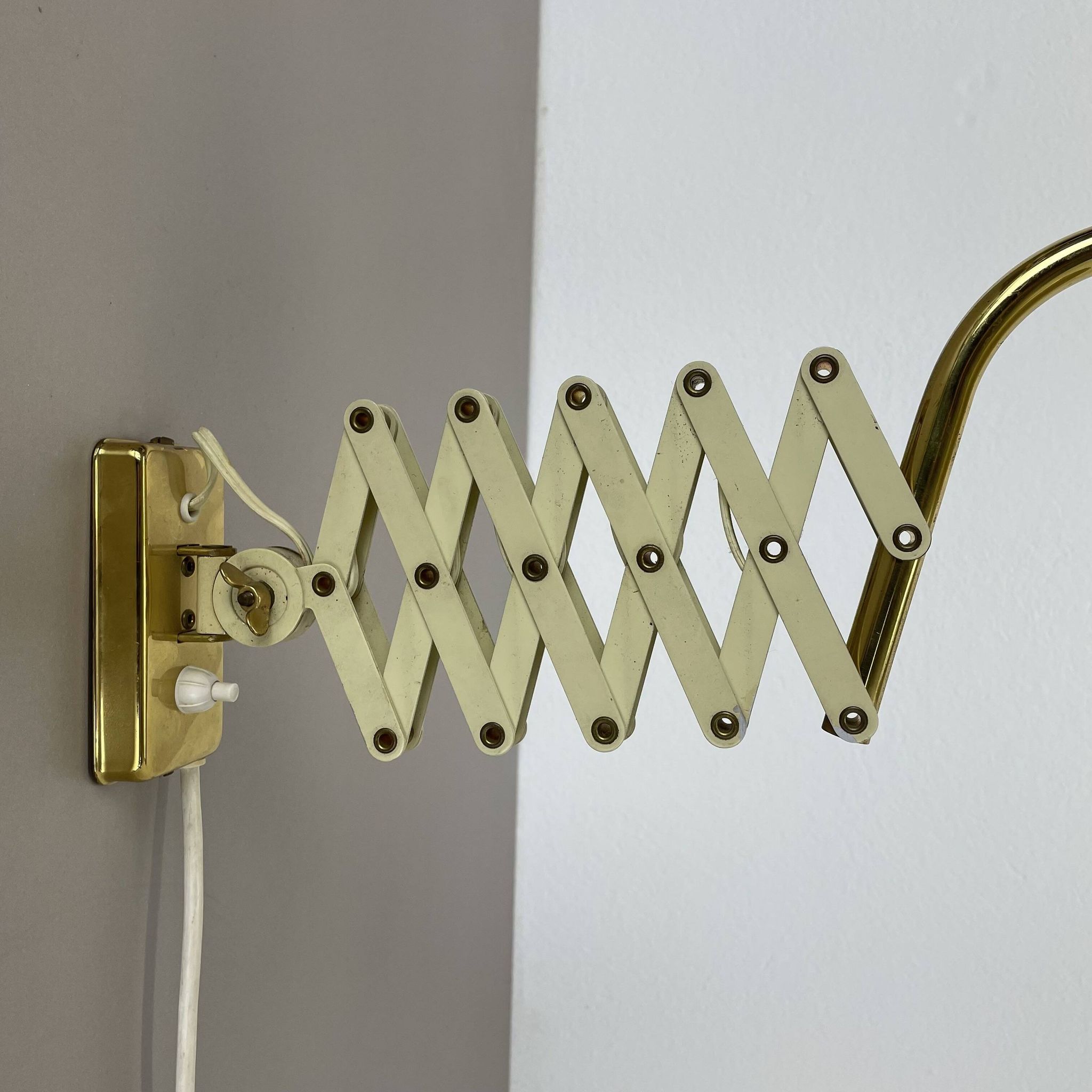Original brass and metal scissors wall light by SIS Leuchten, Germany, 1950s.