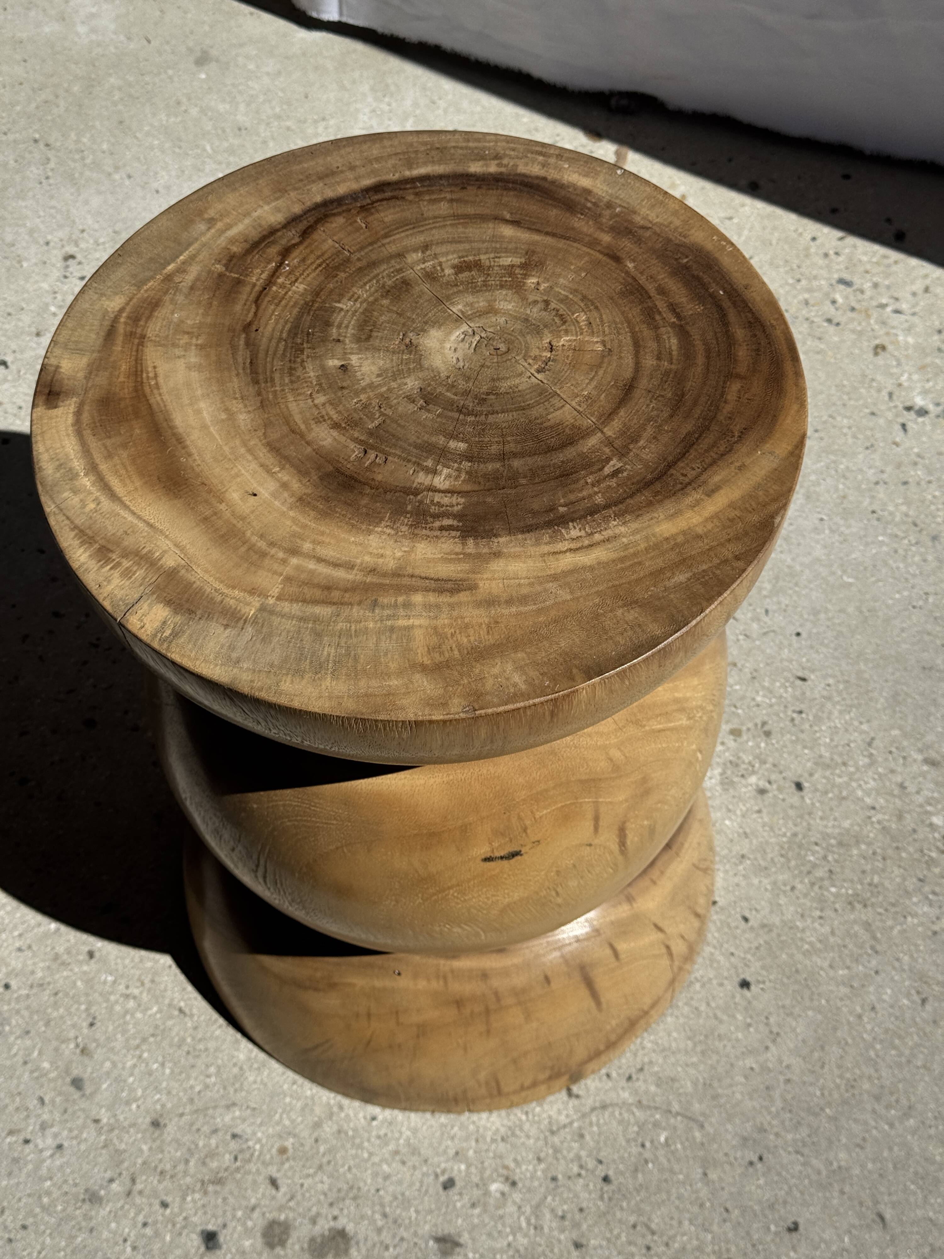 Stool, side table, end table in solid suar wood, spheres H50 D39.