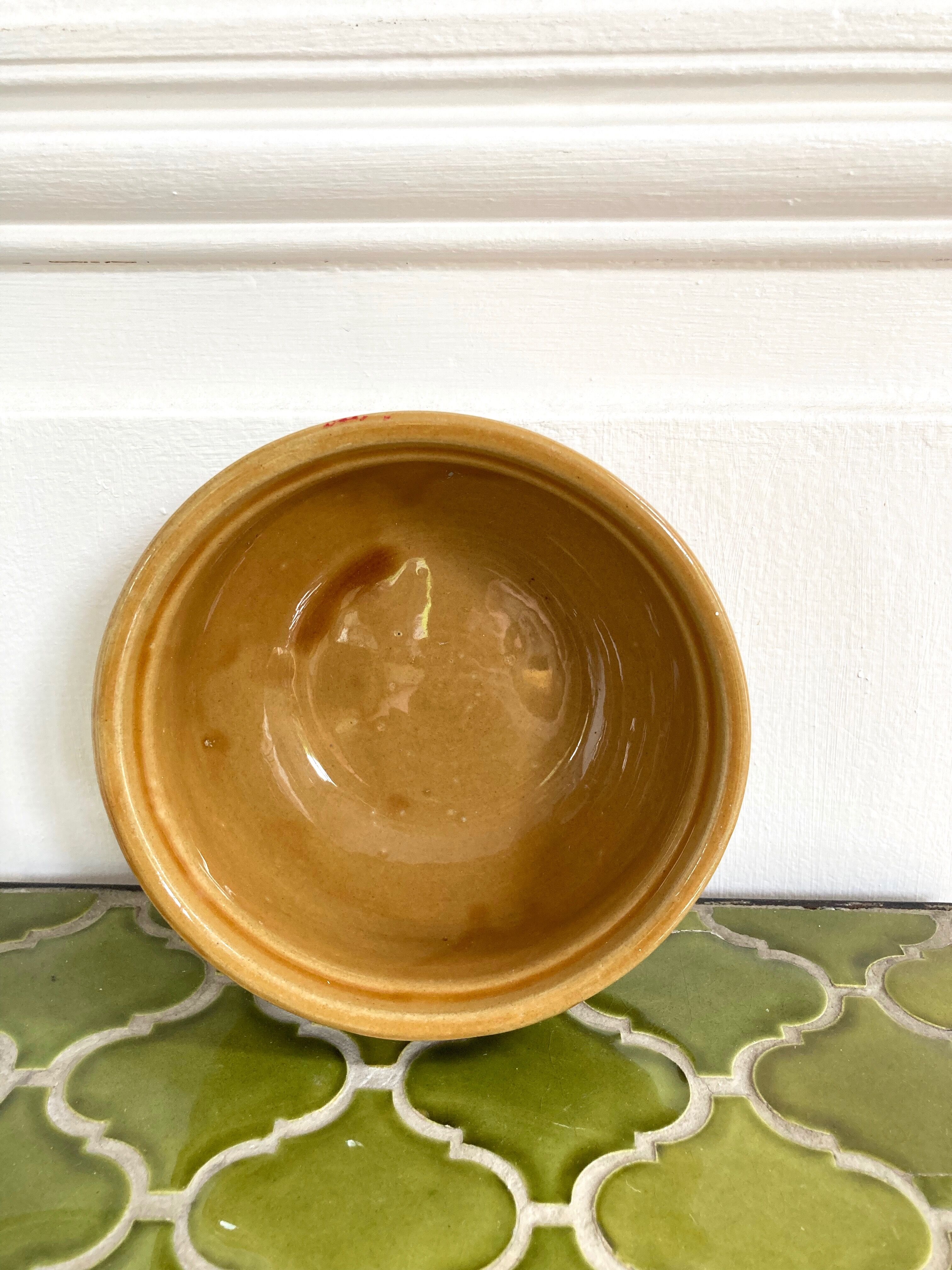 Enamelled stoneware cup bowl
