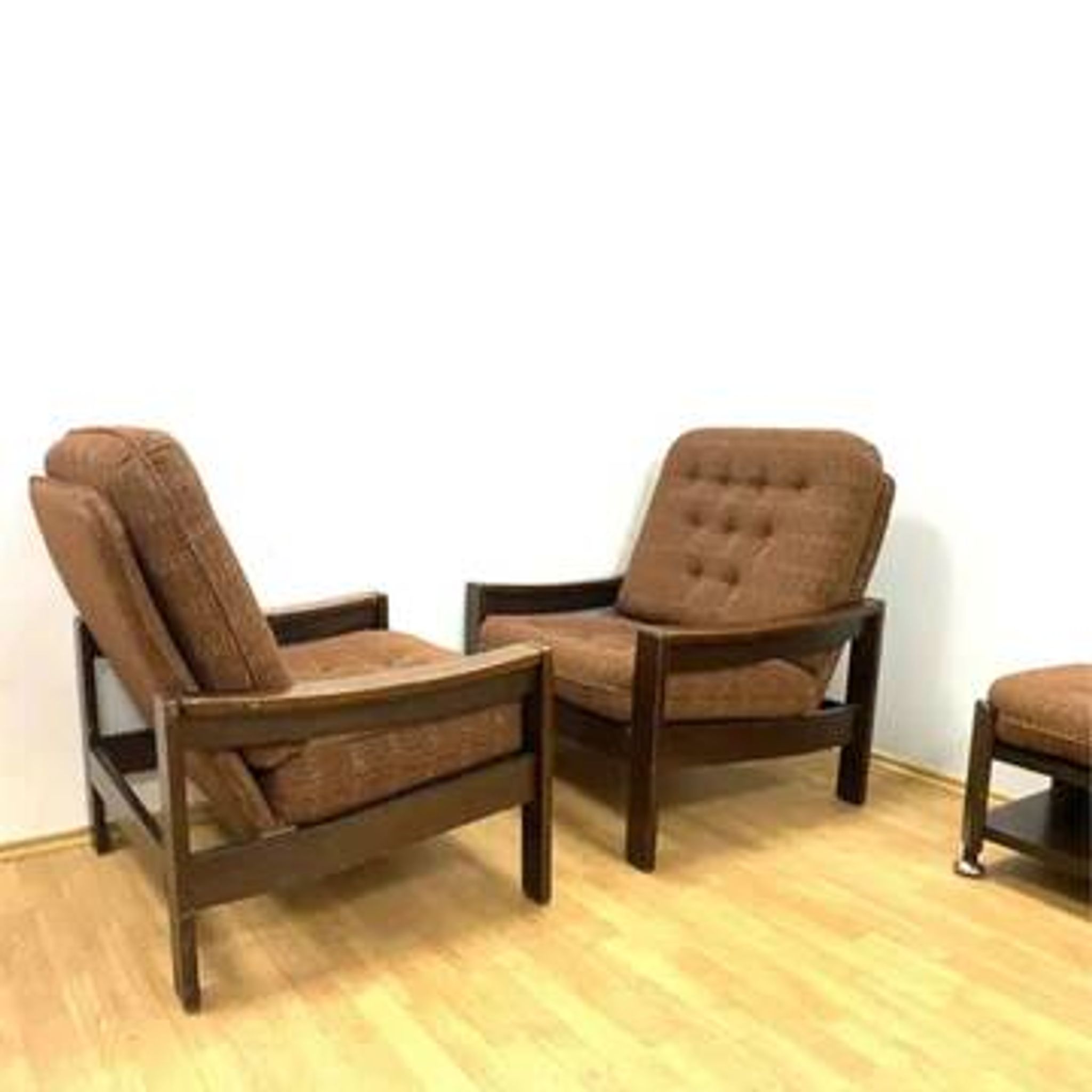 Fauteuils rétro avec repose-pieds, Hikor, années 1970
