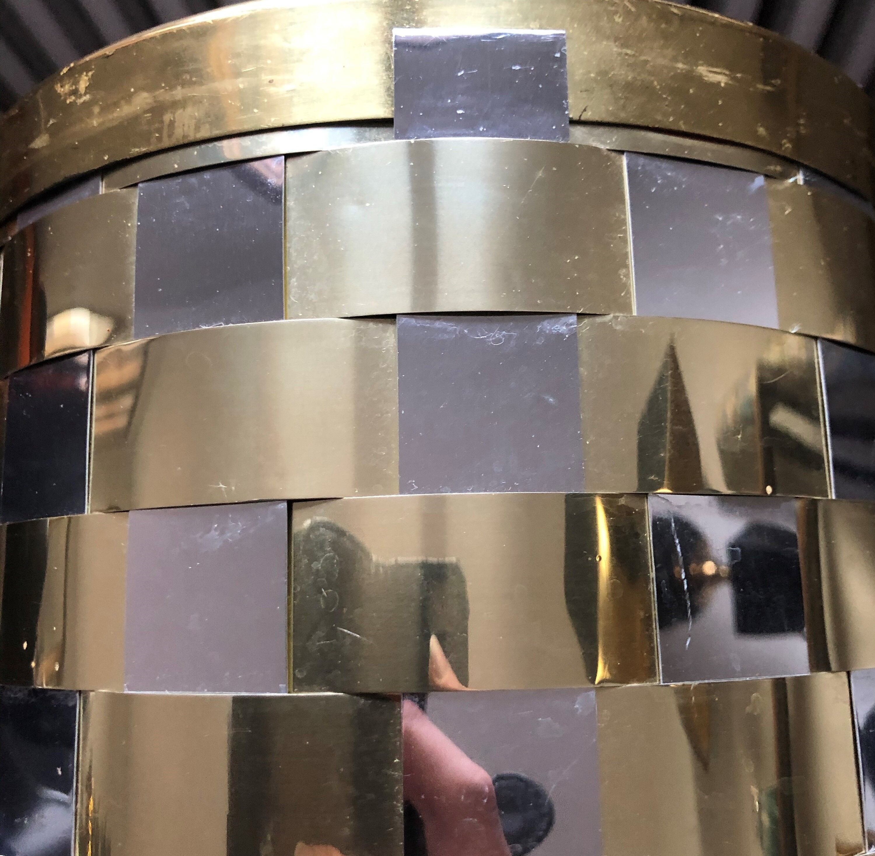 Umbrella Door Year 70