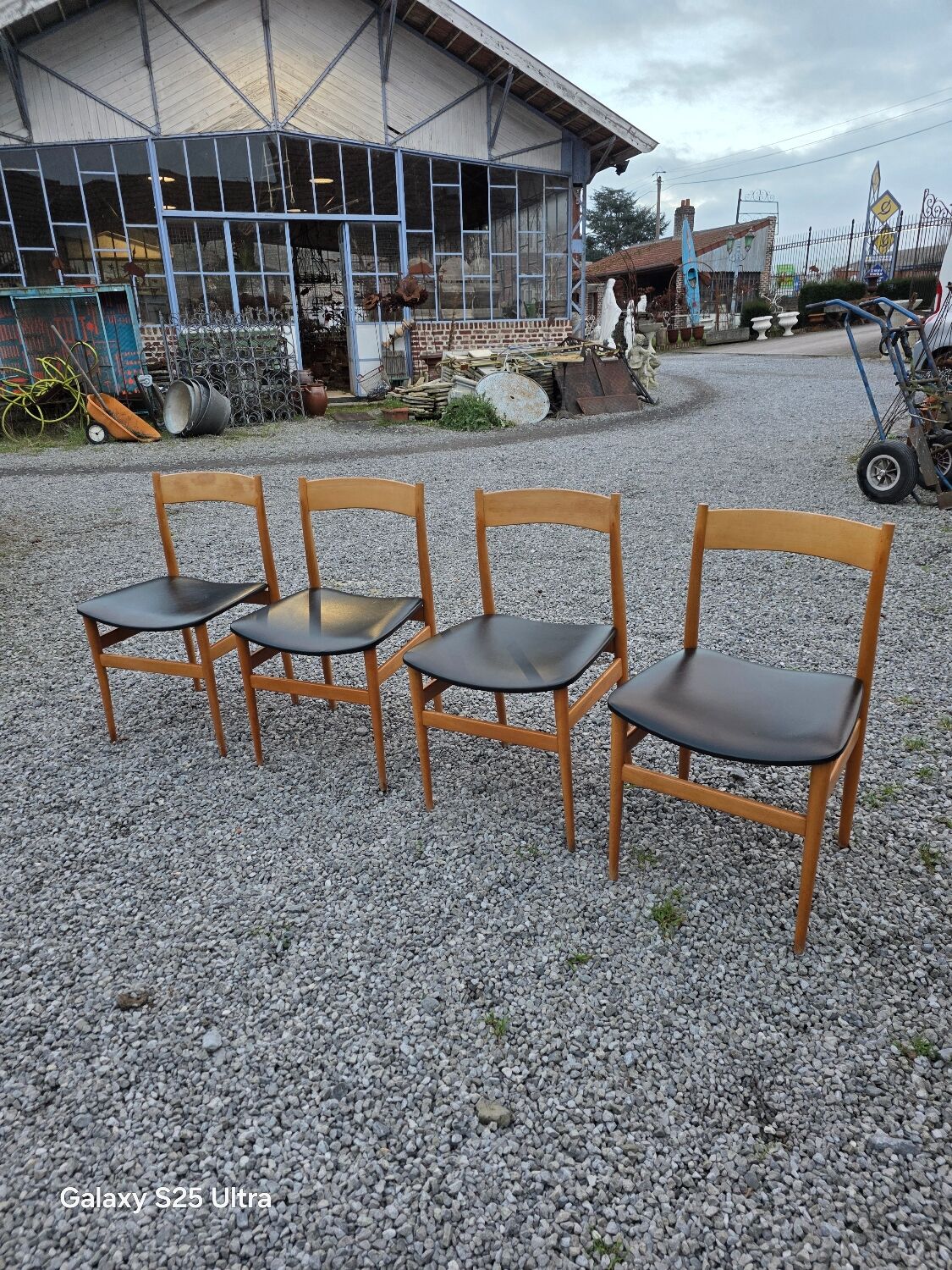 4 Scandinavian beech chairs from the 1960s.